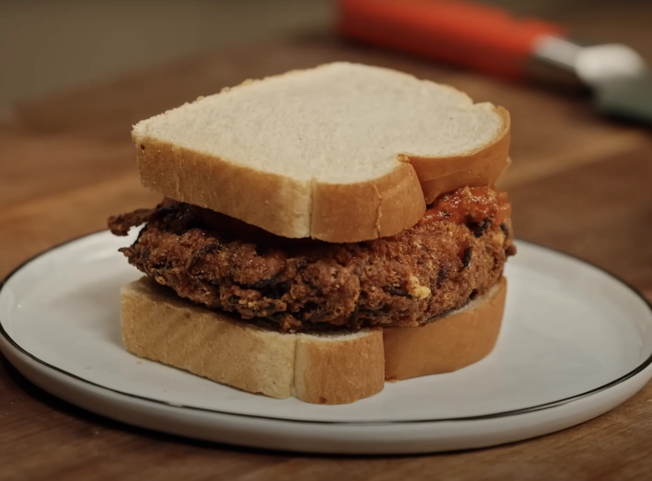 24-hour-deep-fried-spaghetti-sandwiches