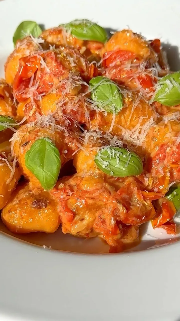 pan-fried-gnocchi-with-roasted-cherry-tomato