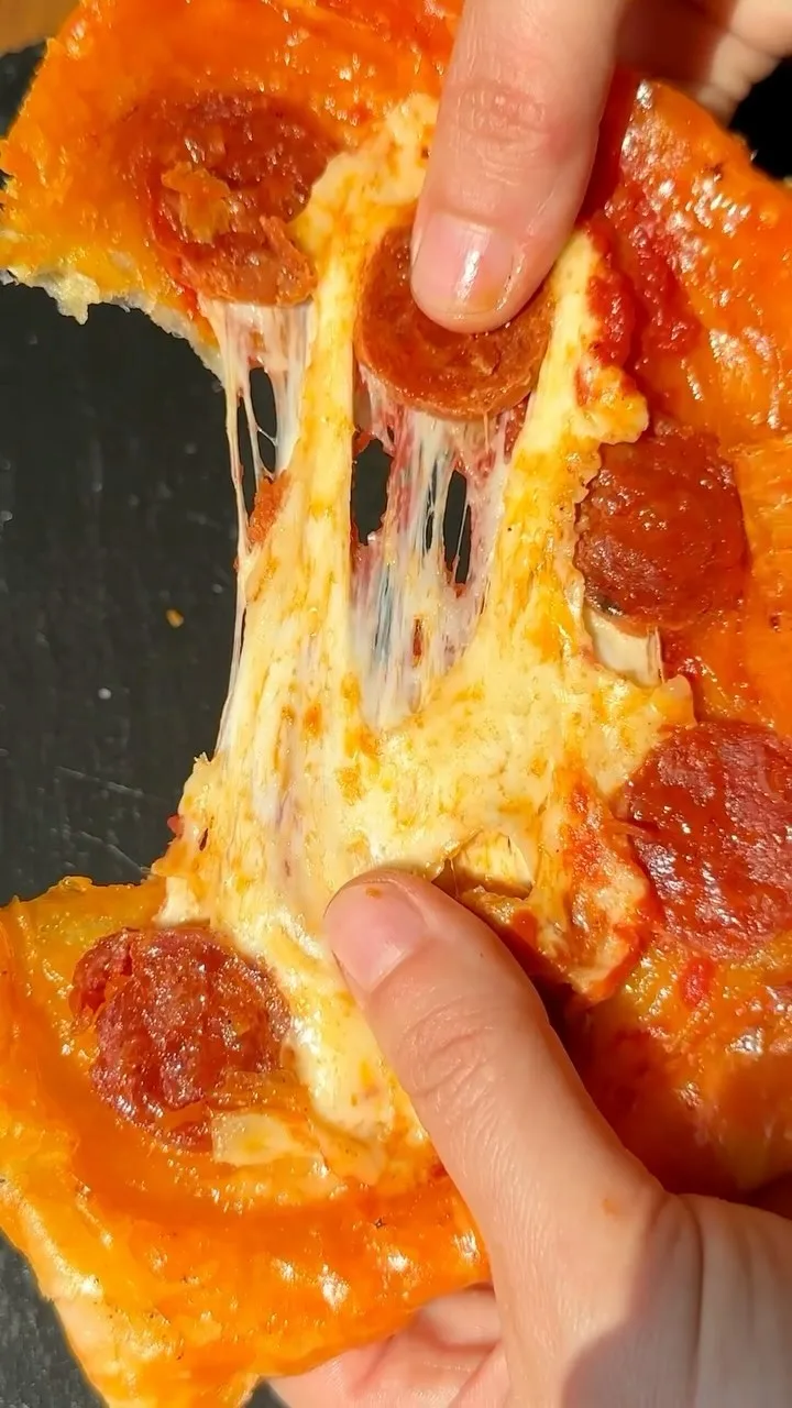 upside-down-puff-pastry-pizza
