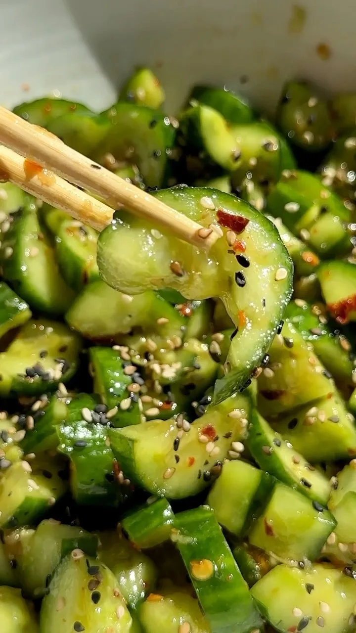 smashed-cucumber-salad