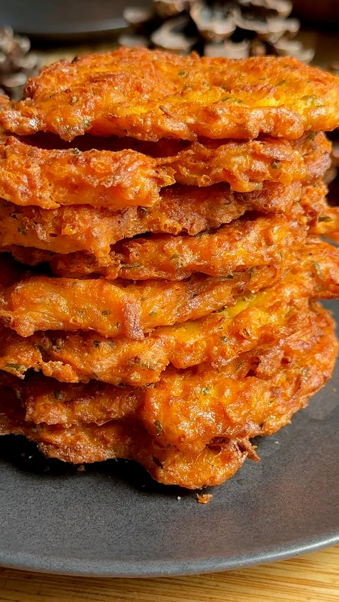 crispy-butternut-squash-fritters-with-garlic-dip
