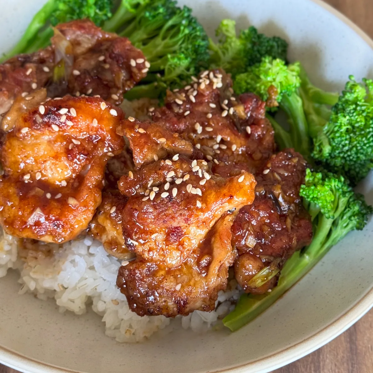 easy-soy-garlic-chicken-thighs