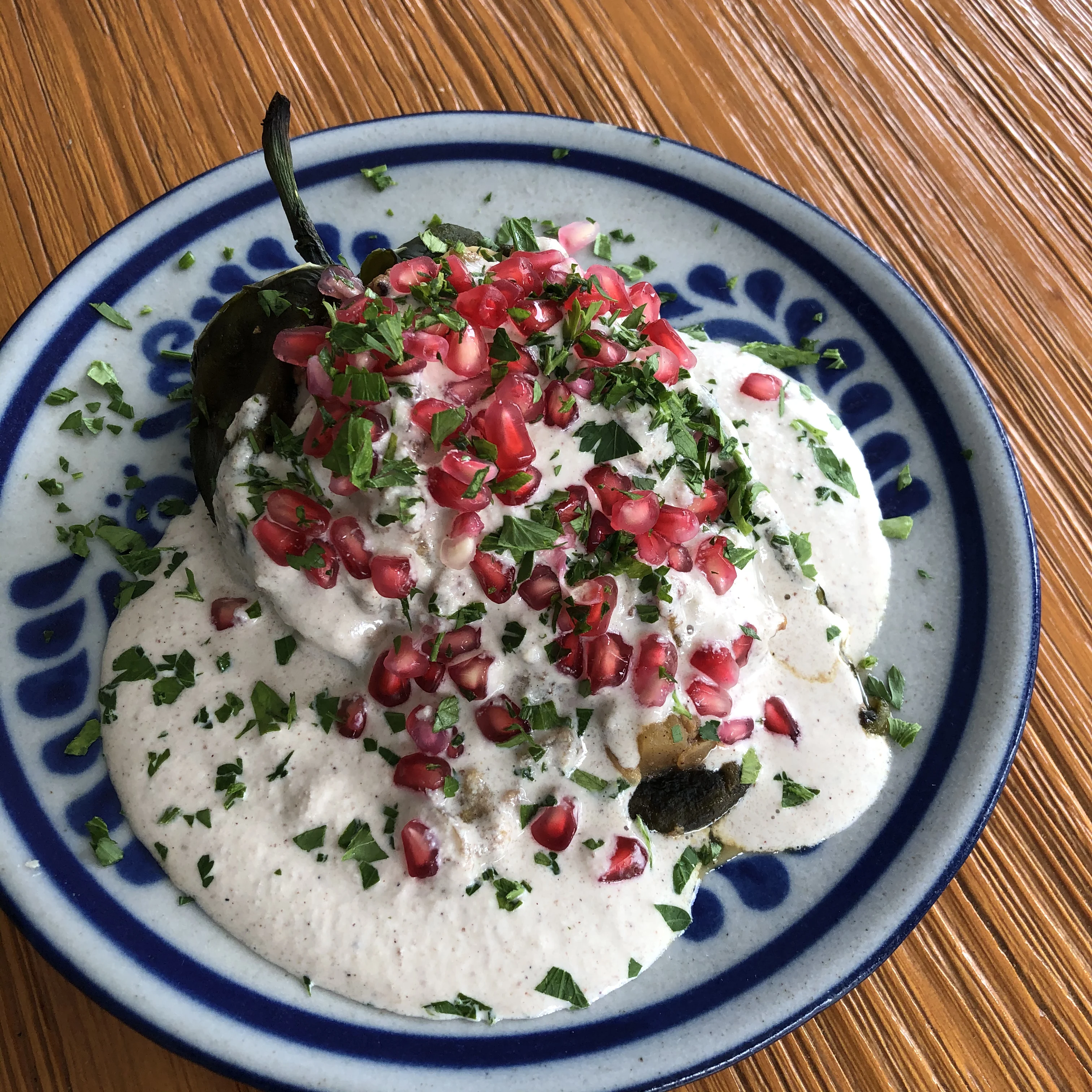 chiles-en-nogada