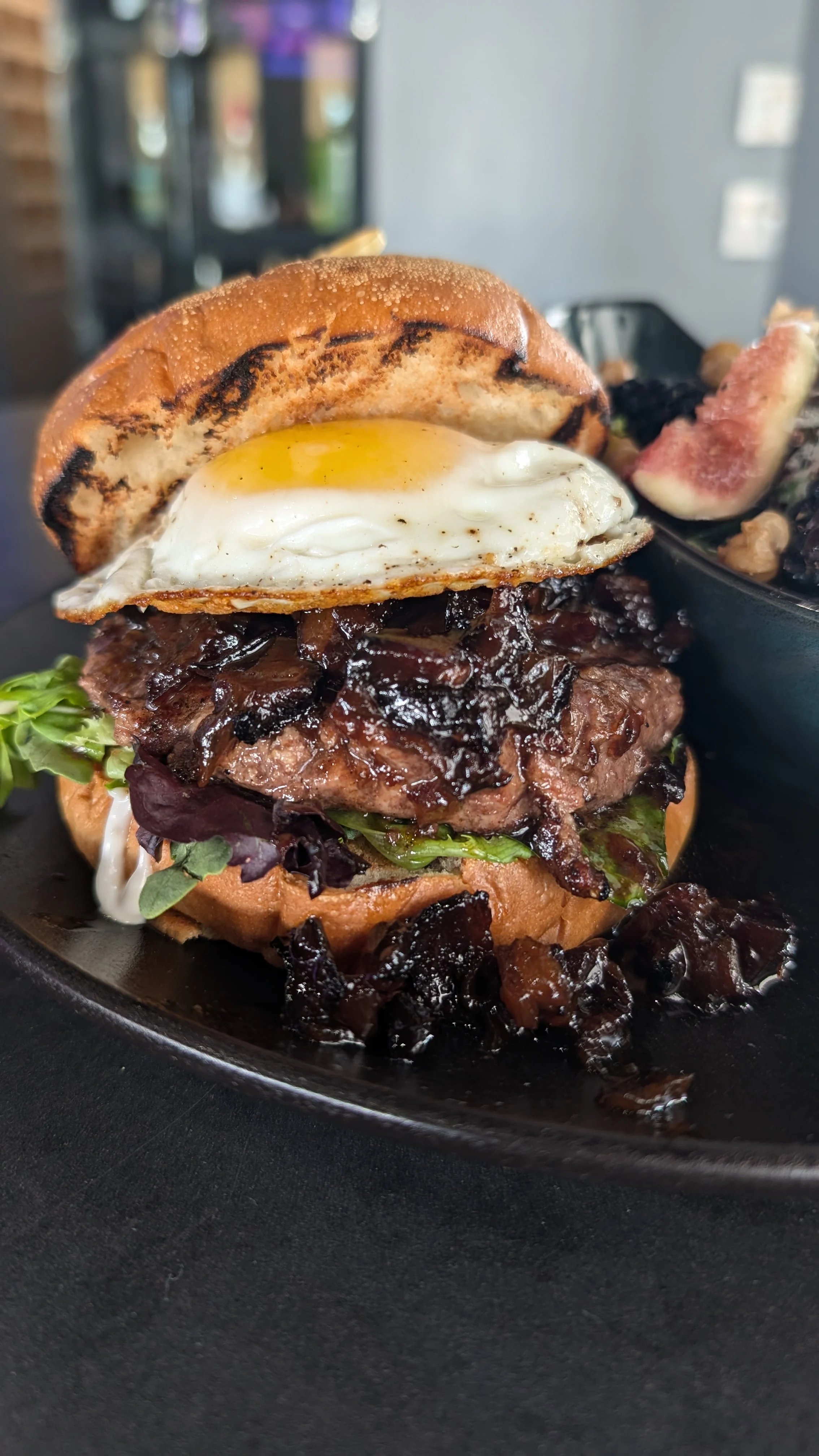 breakfast-burger
