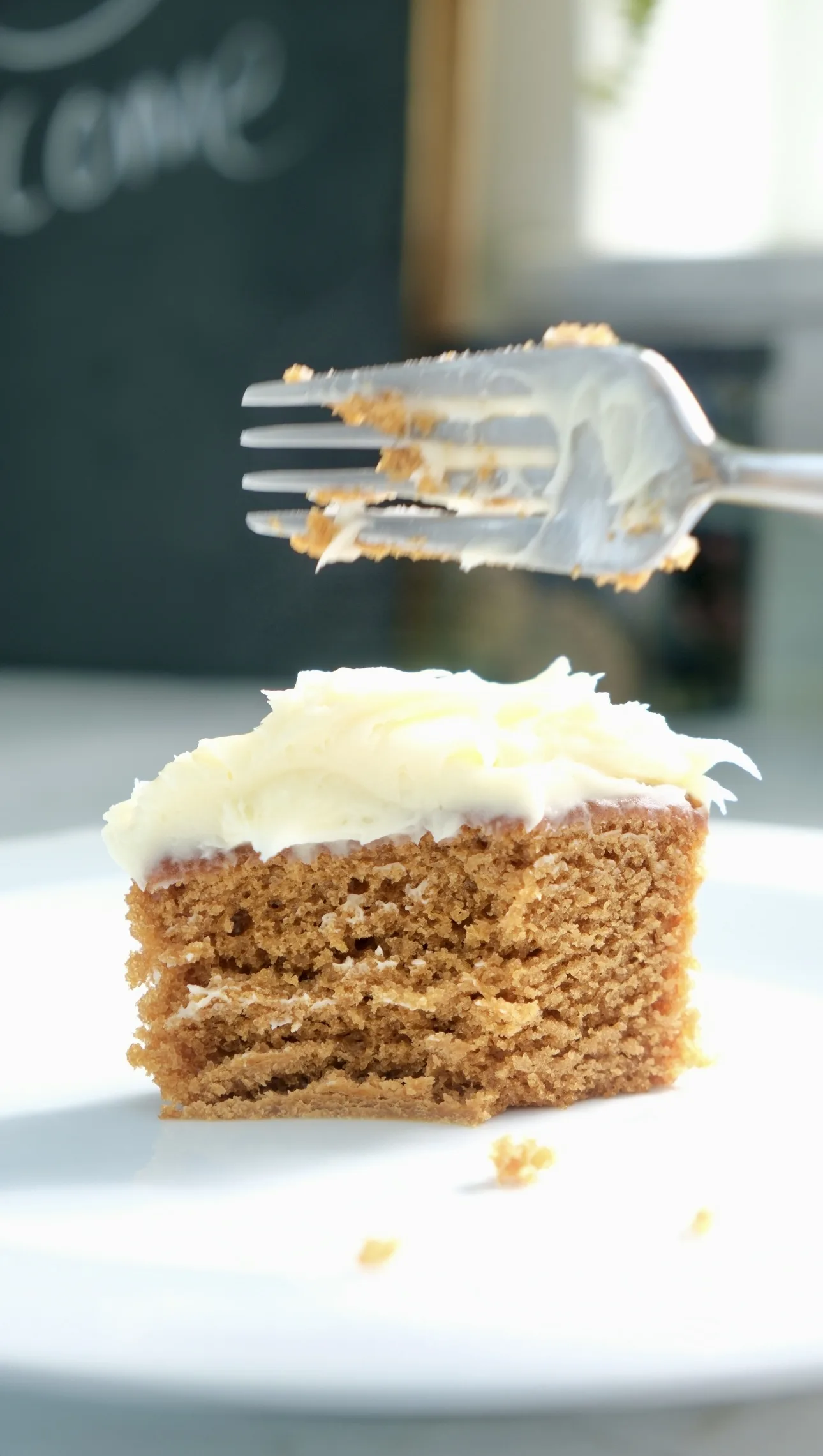 sticky-gingerbread-cake