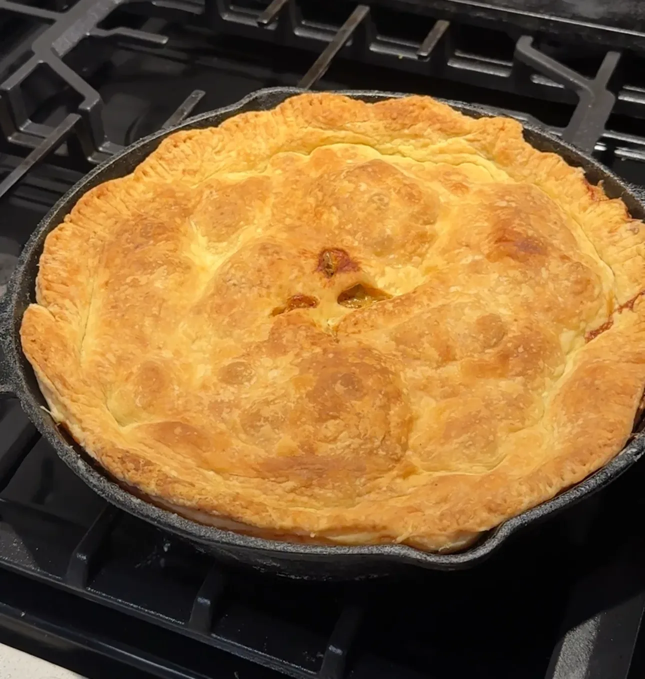 chicken-broccoli-cheddar-pot-pie