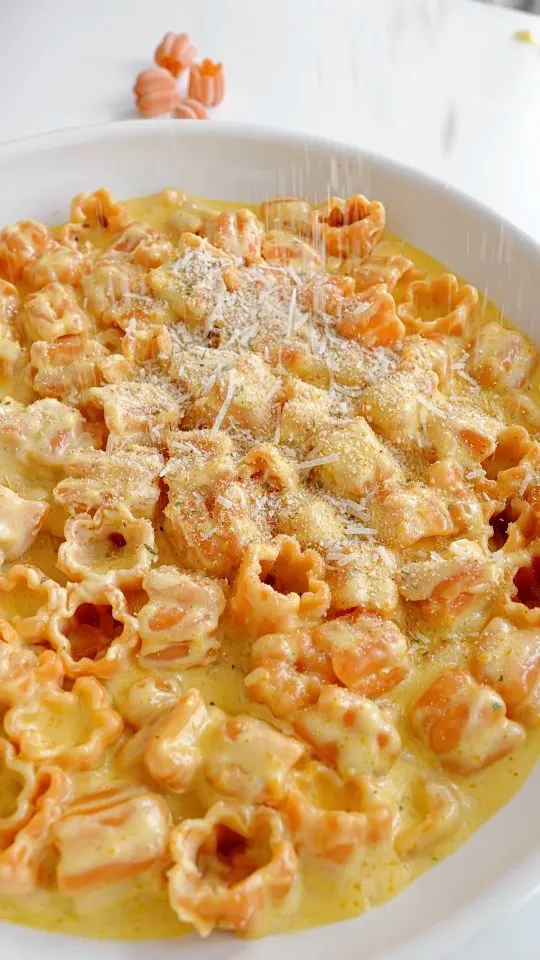butternut-squash-mac-and-cheese