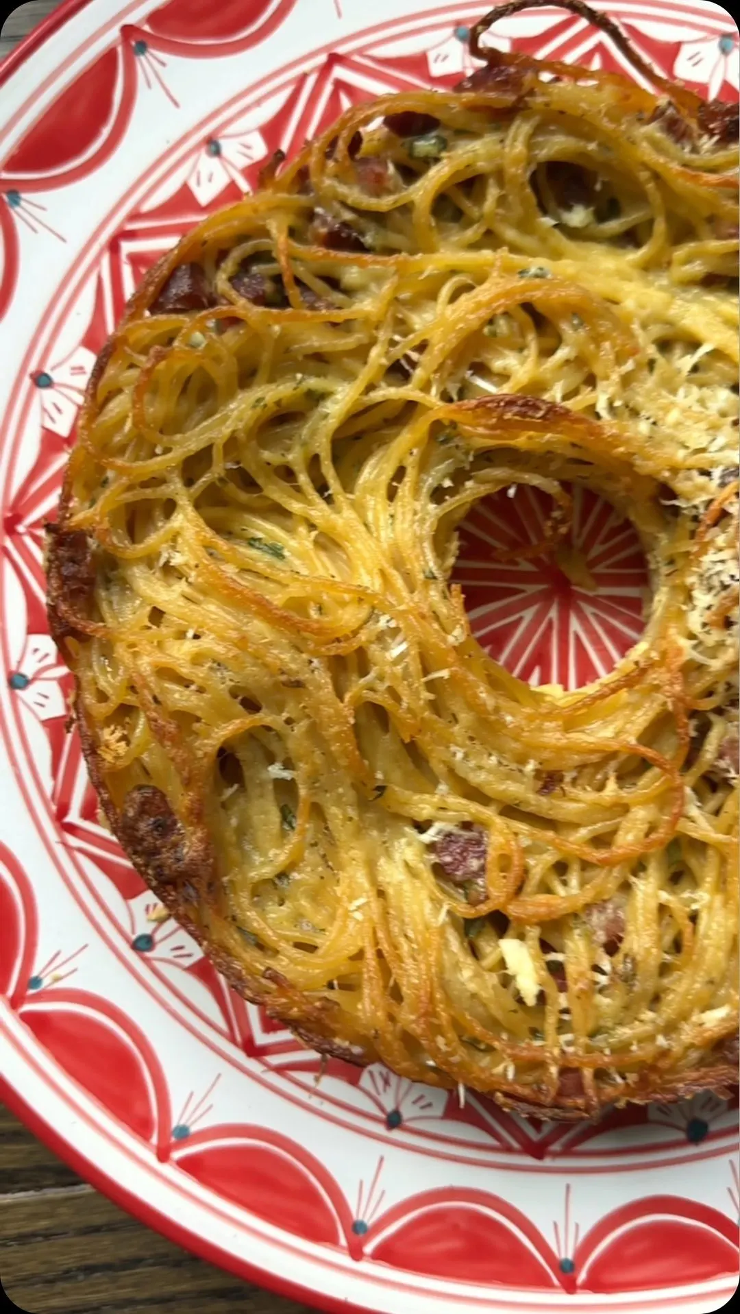 carbonara-spaghetti-pie