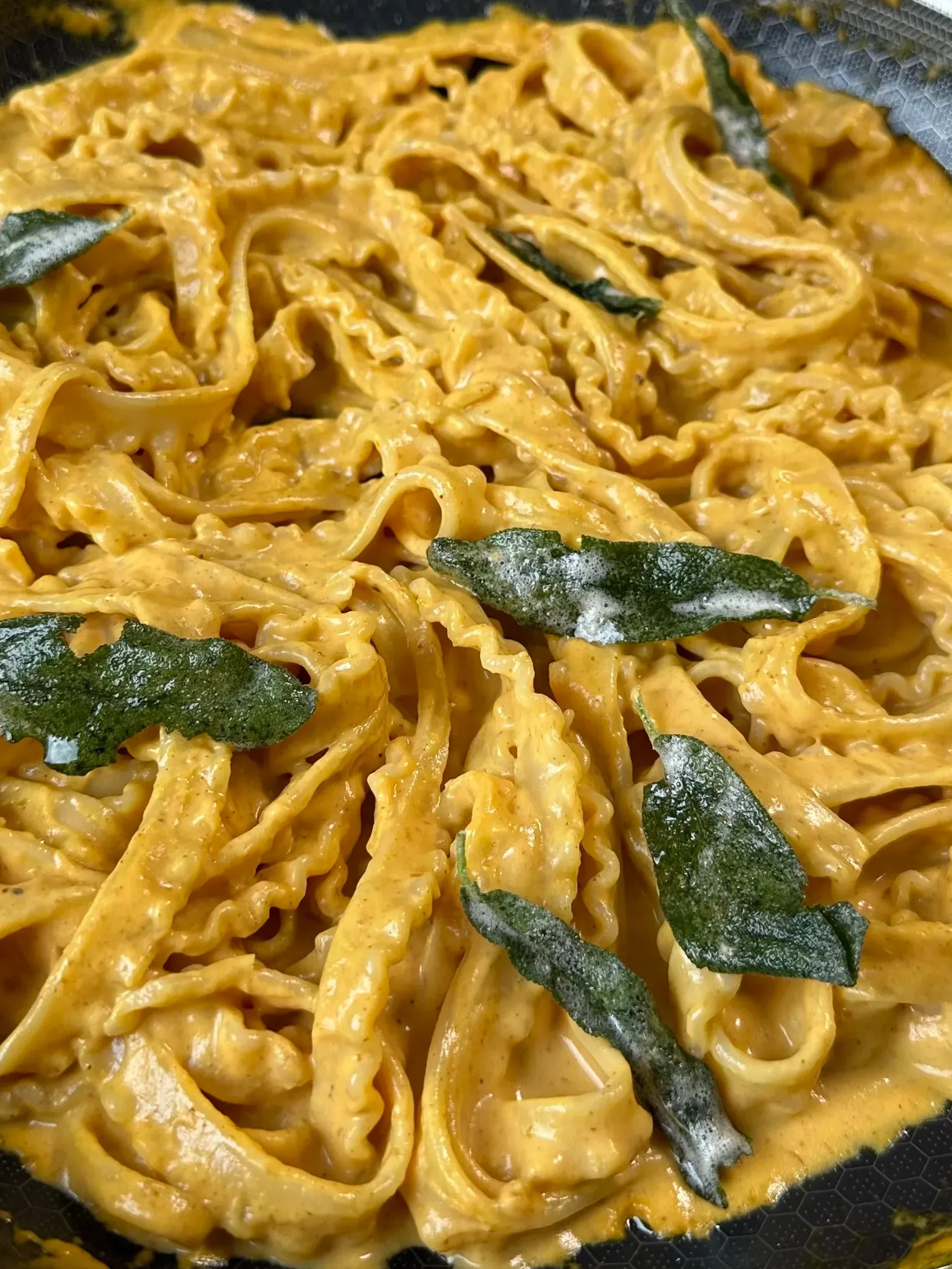 creamy-pumpkin-sage-pasta
