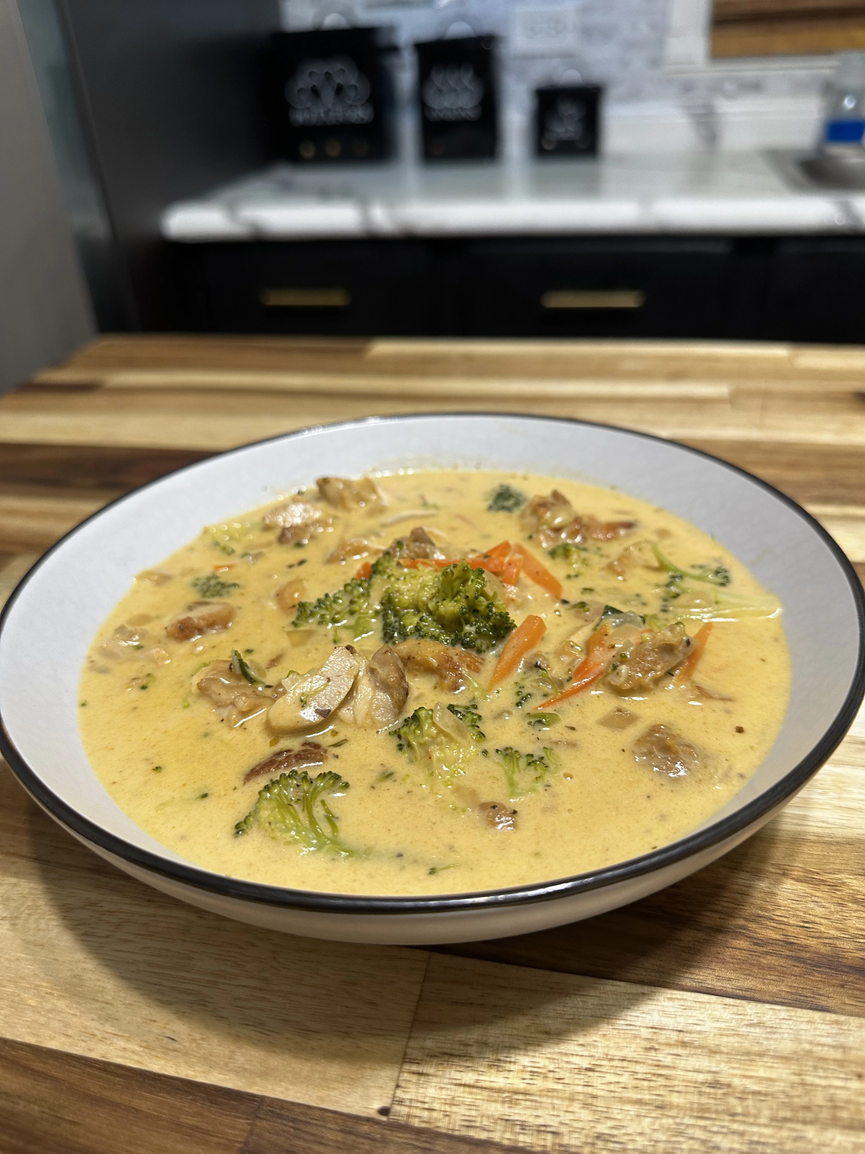 chicken-and-broccoli-cheddar-soup