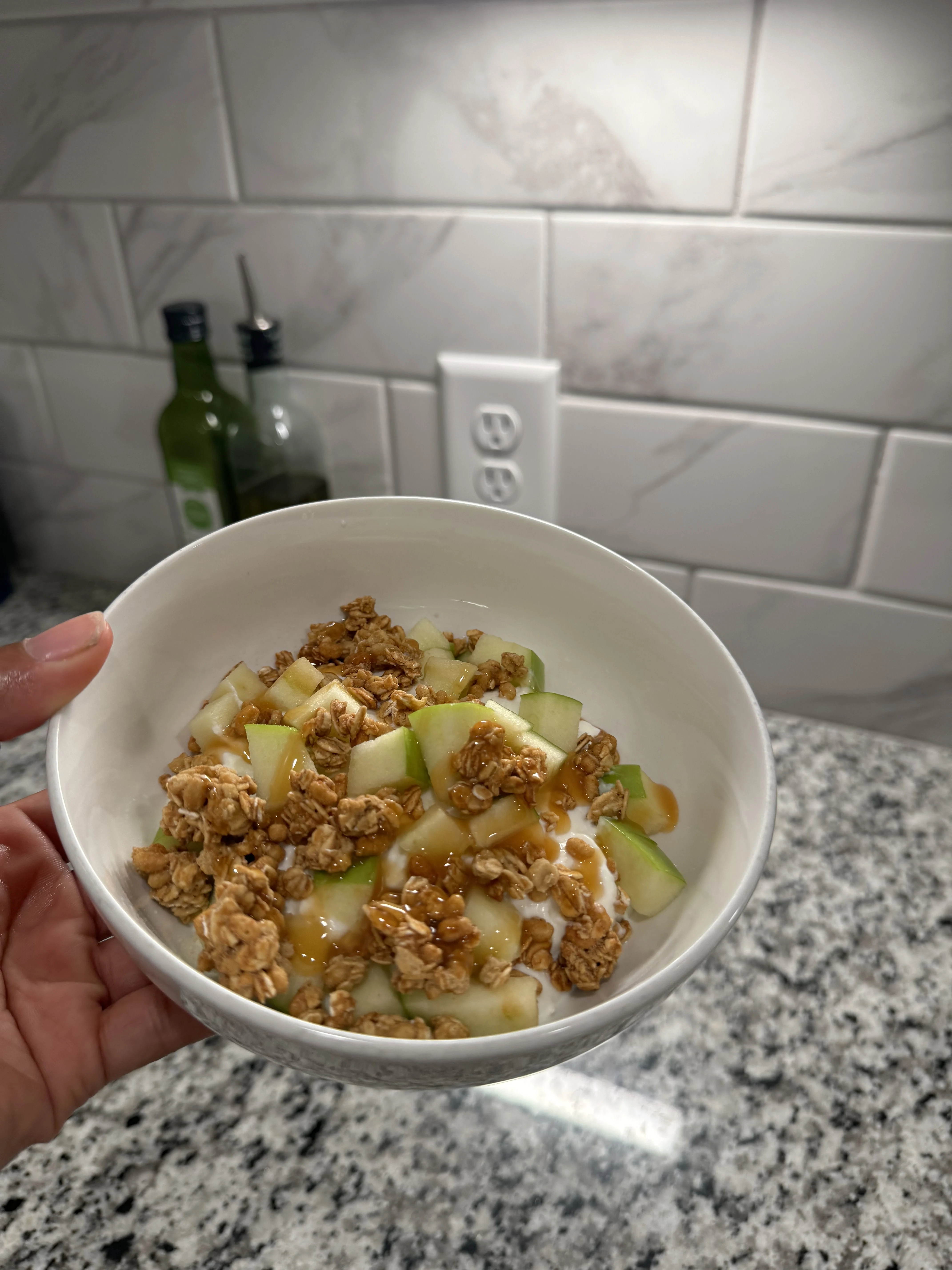 caramel-apple-granola-bowl