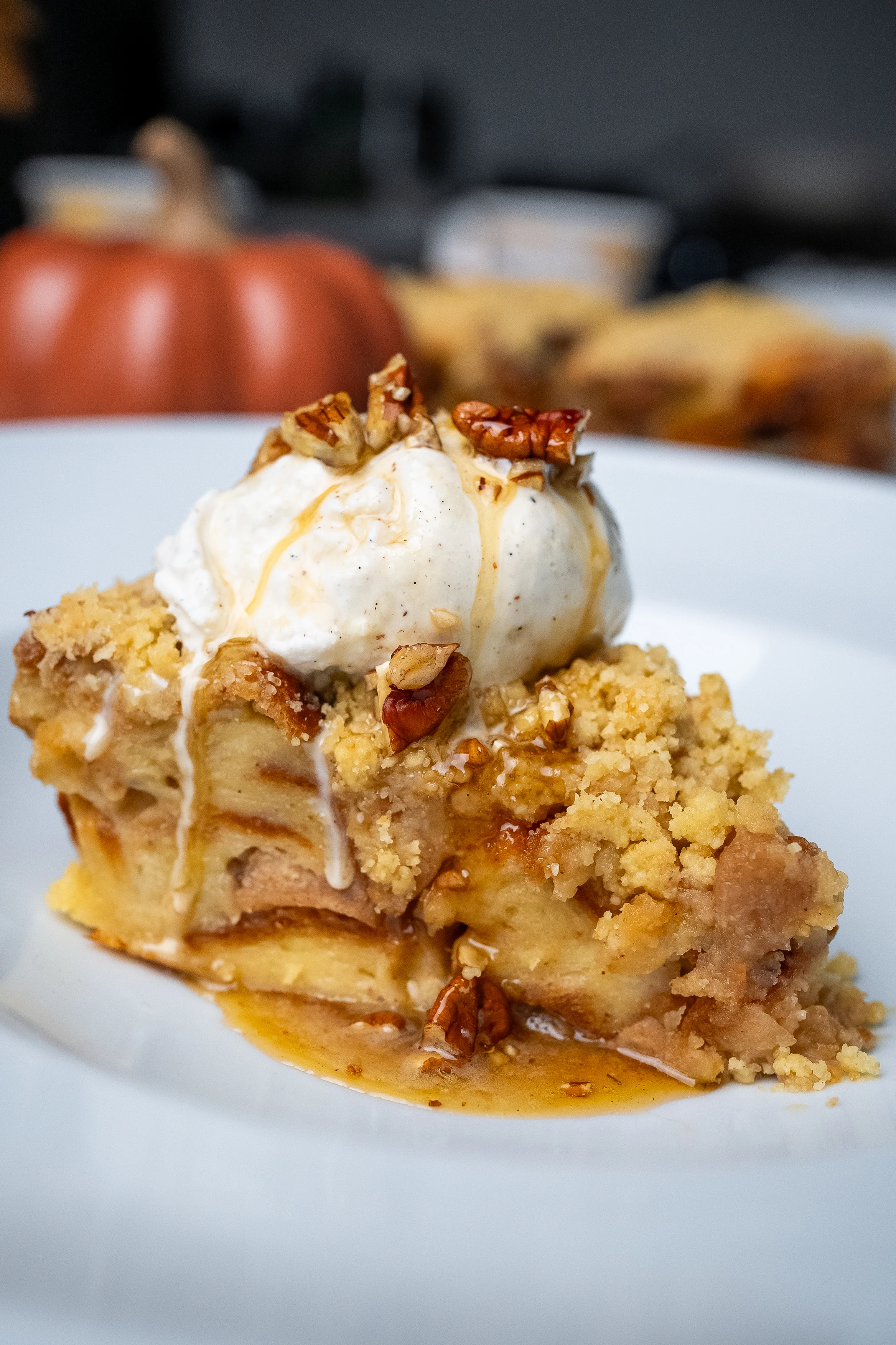 apple-crumble-bread-pudding