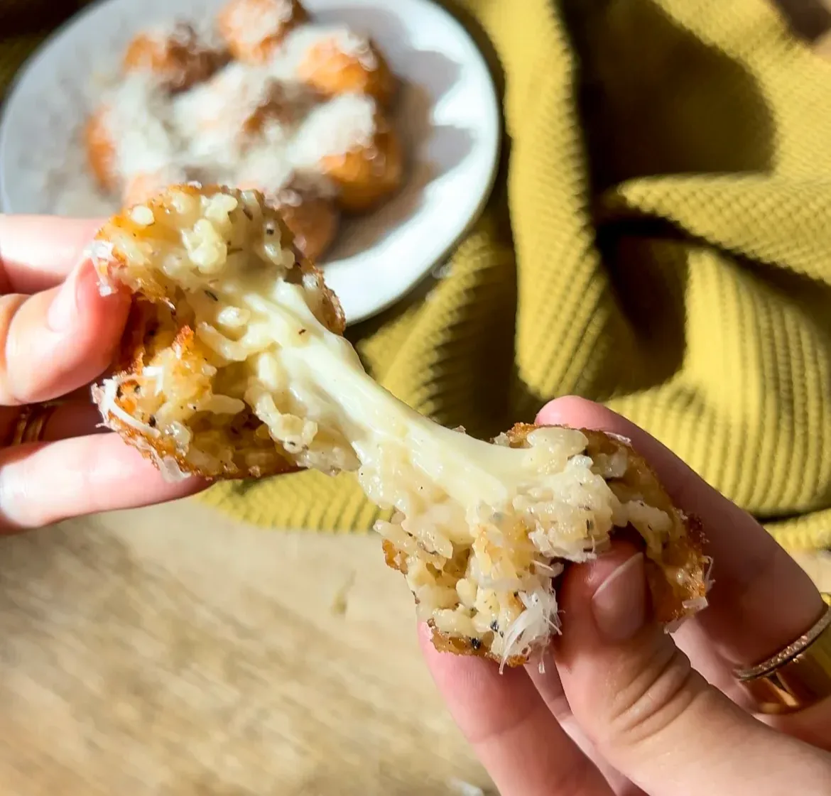 truffled-cacio-e-pepe-arancini