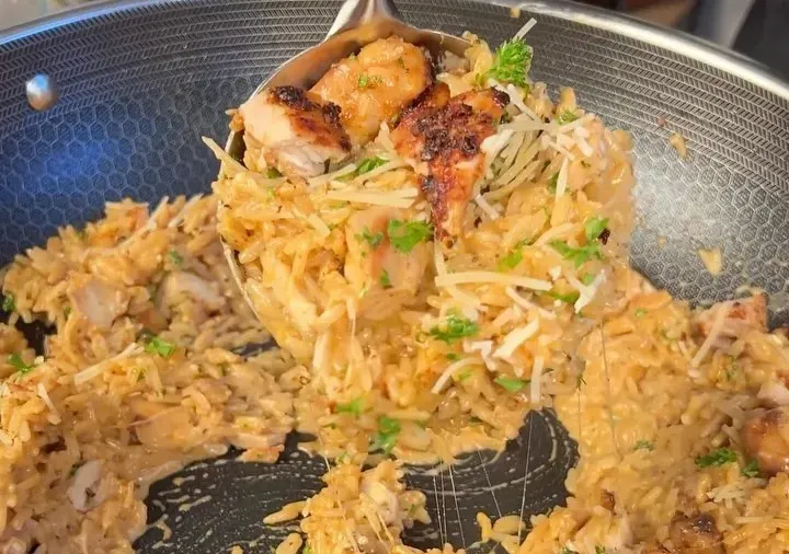 baby-mama-chicken-and-rice-(marry-me-chicken-and-rice)