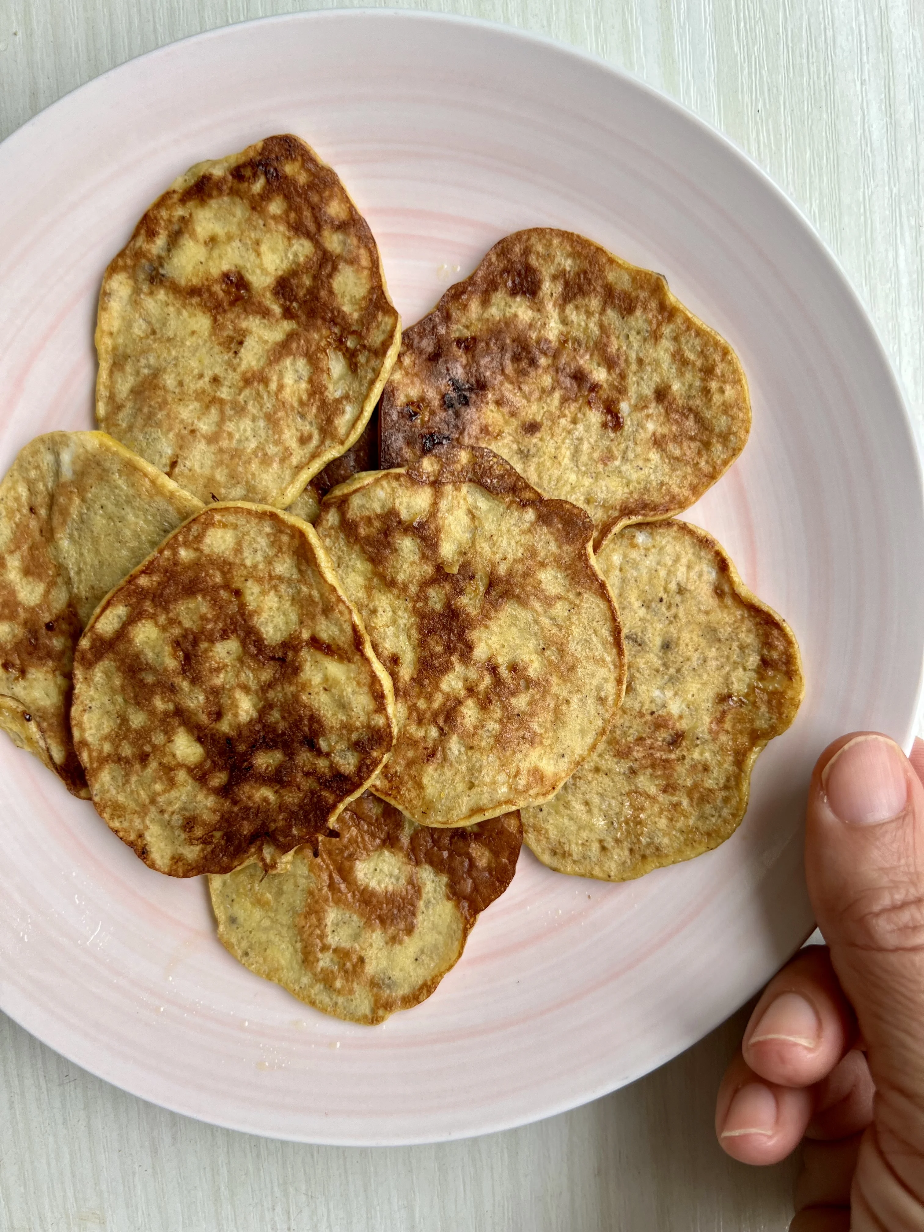 2-ingredient-banana-pancakes