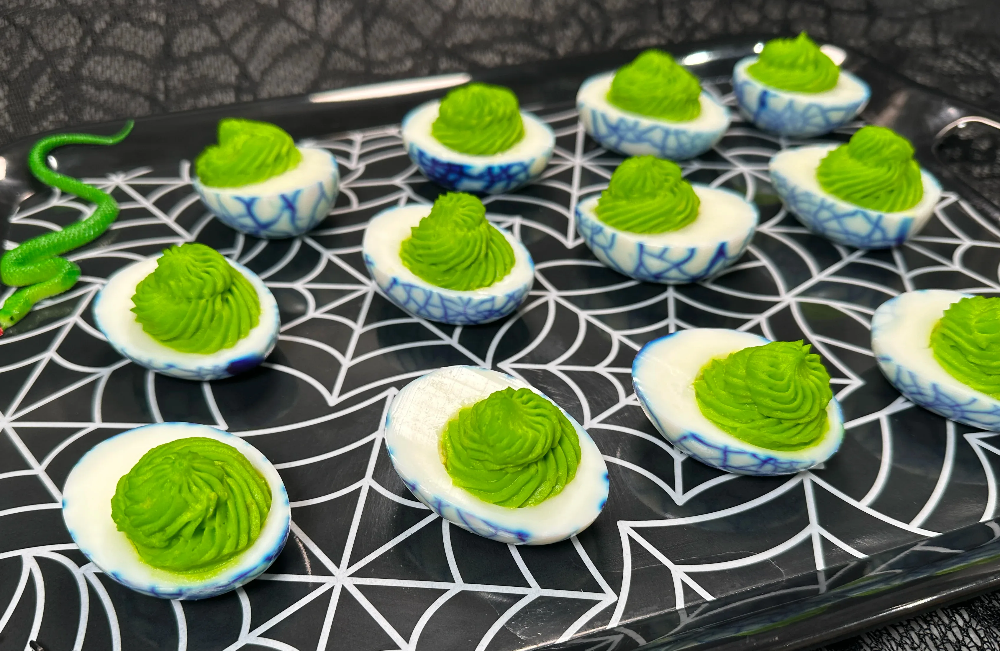 spiderweb-deviled-eggs