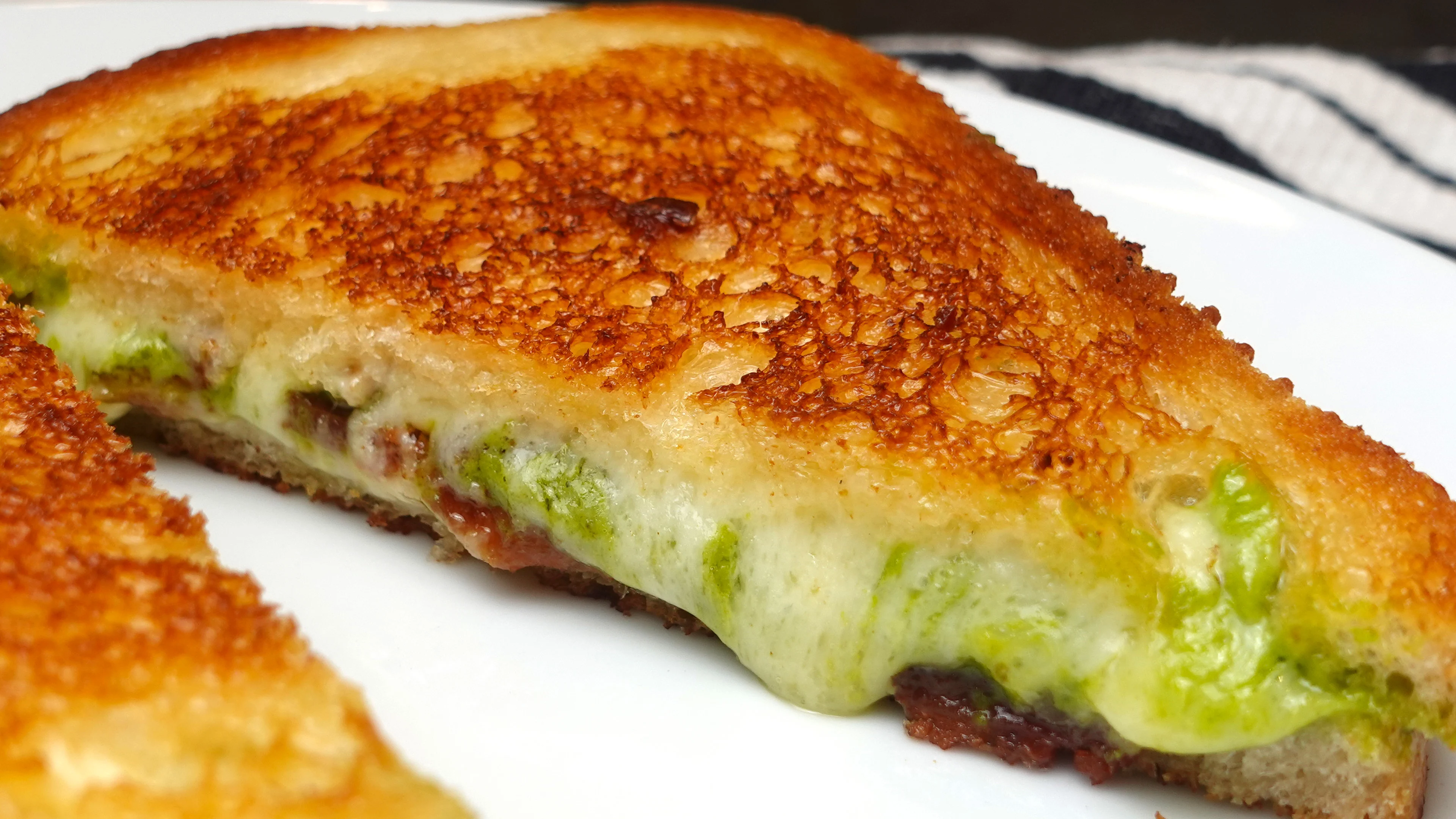 adult-grilled-cheese