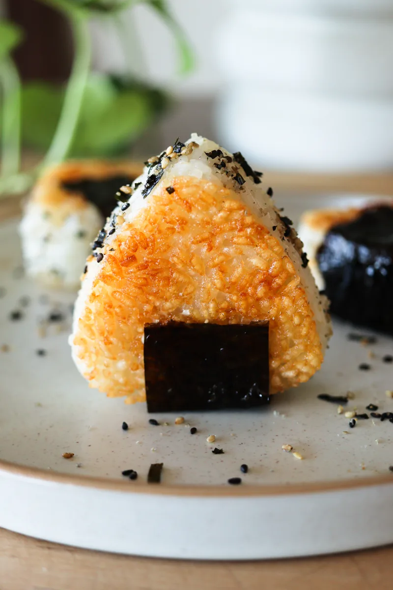 tuna-onigiri