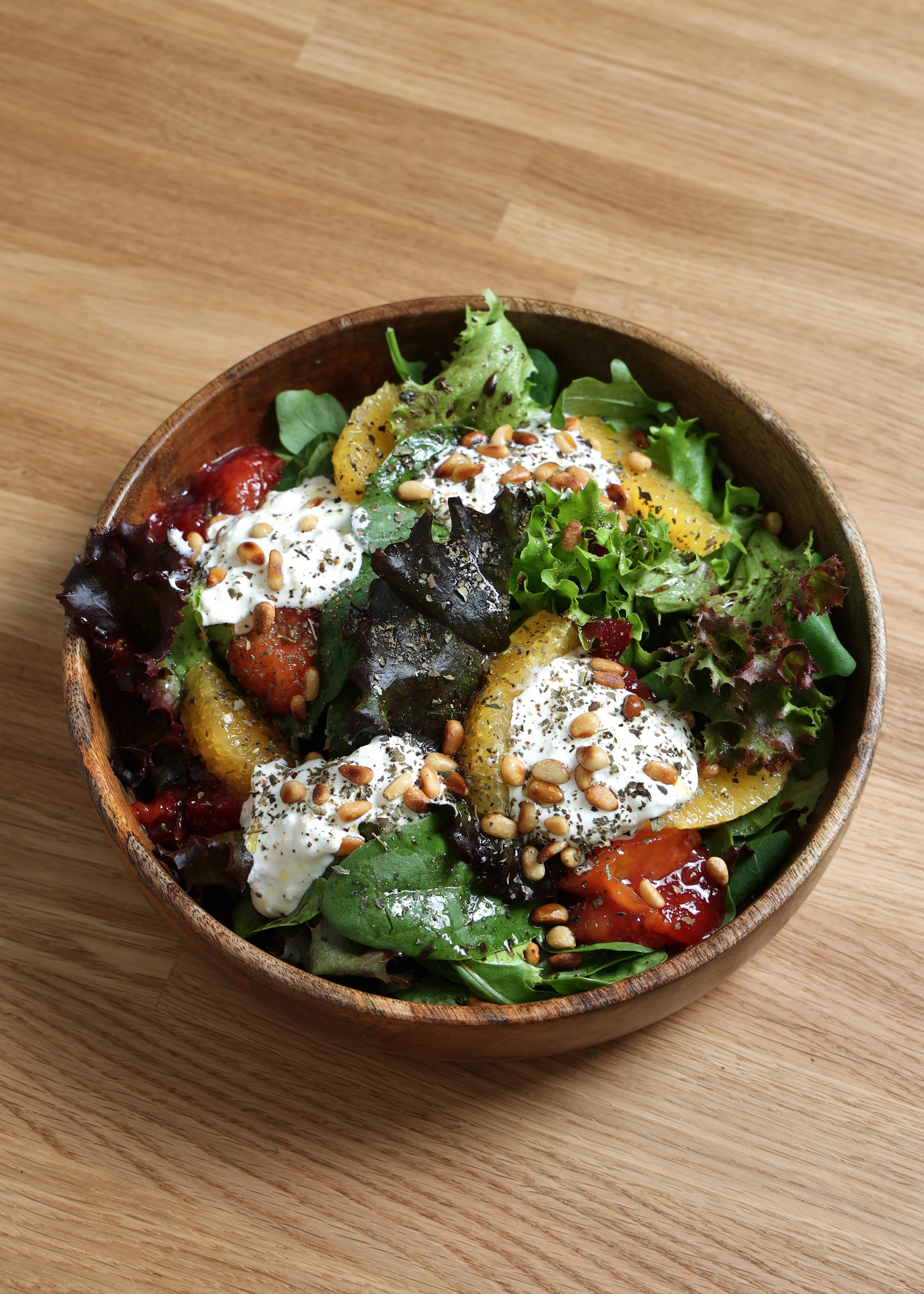 green-salad-with-burrata