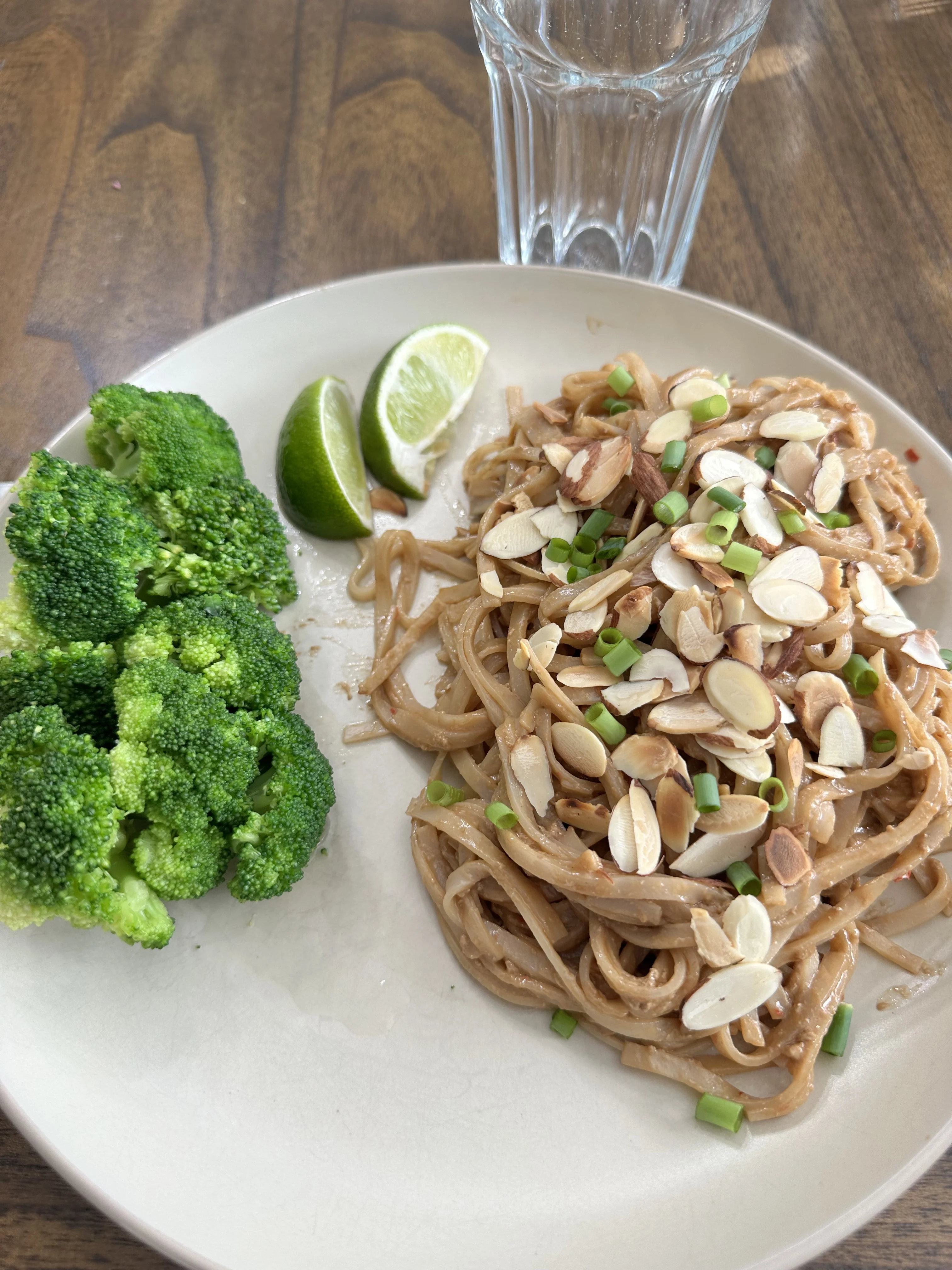 chicken-pad-thai