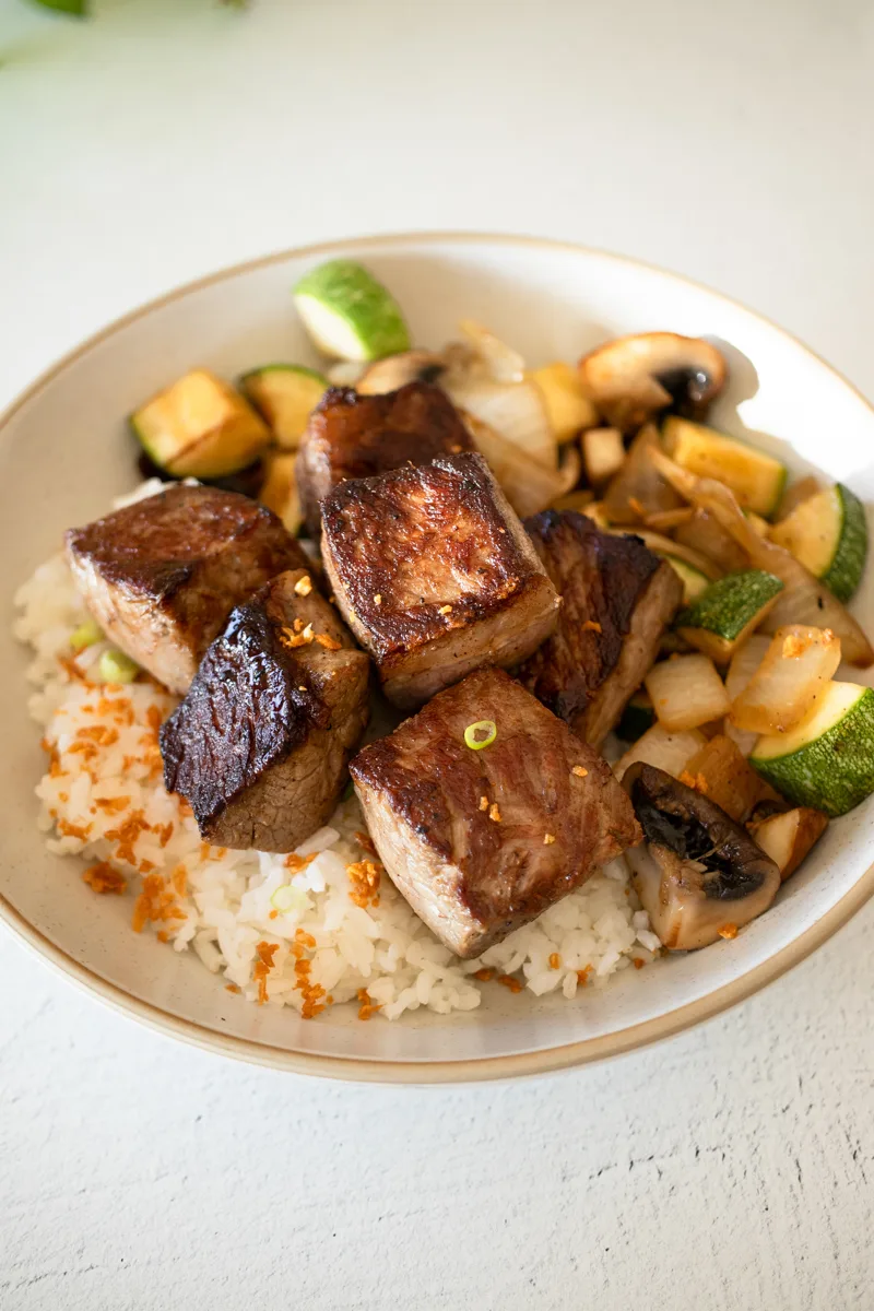 hibachi-steak-and-rice-bowl