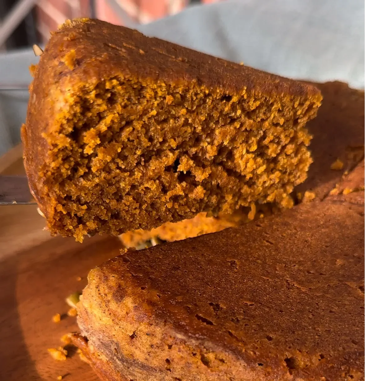 rice-cooker-pumpkin-sponge-cake