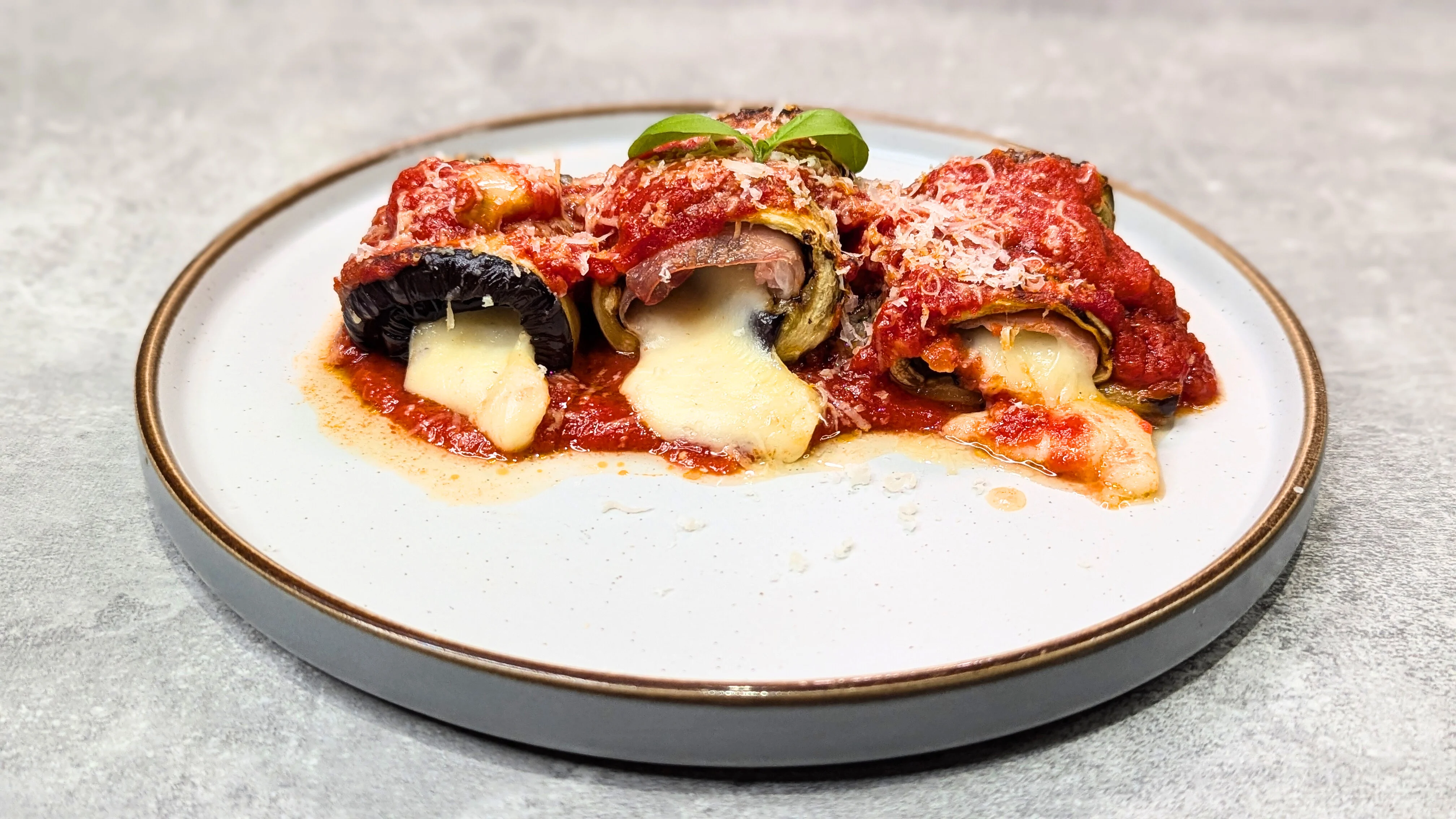 aubergine-roll-ups