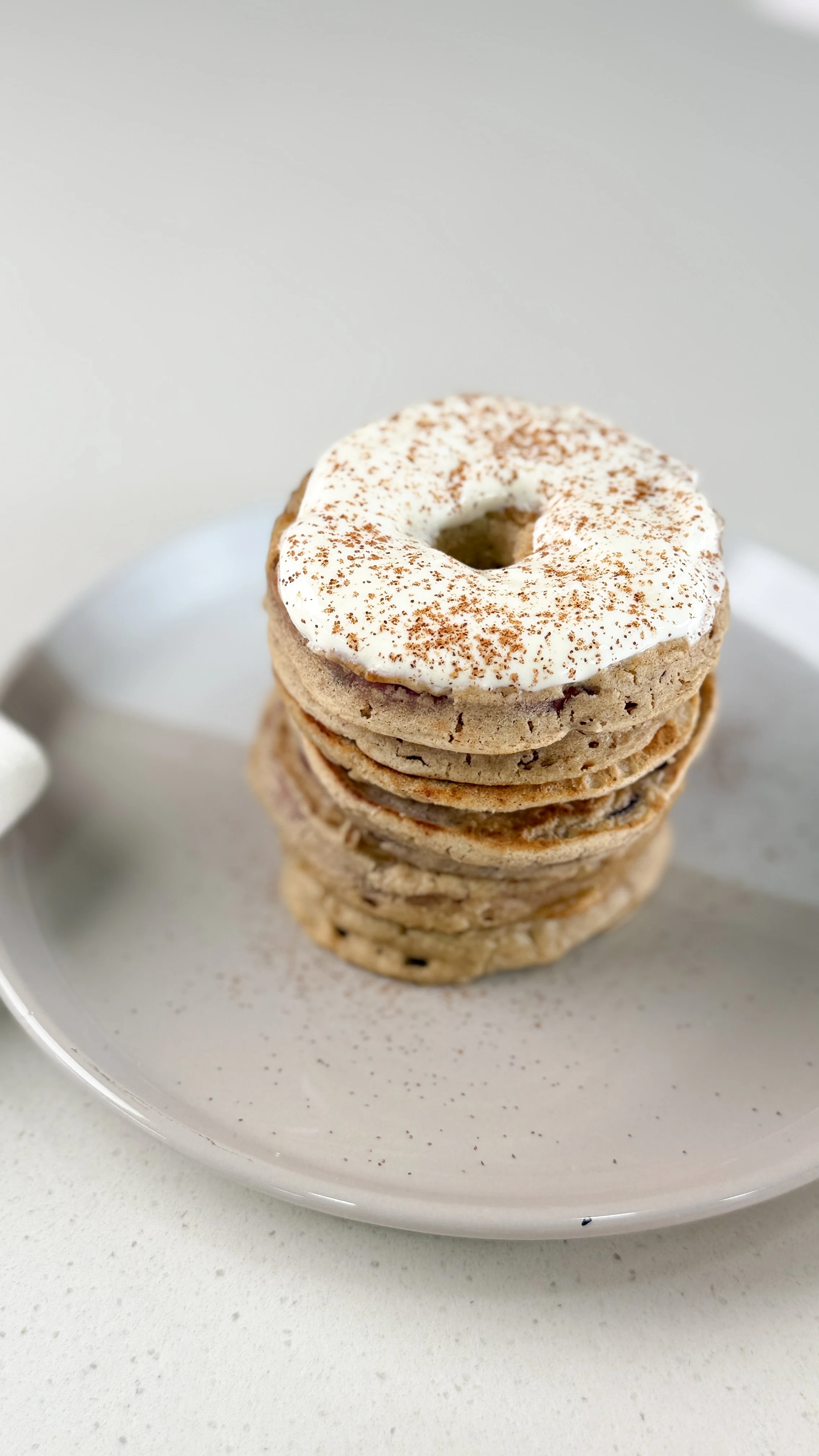 torre-de-pancakes-de-manzana