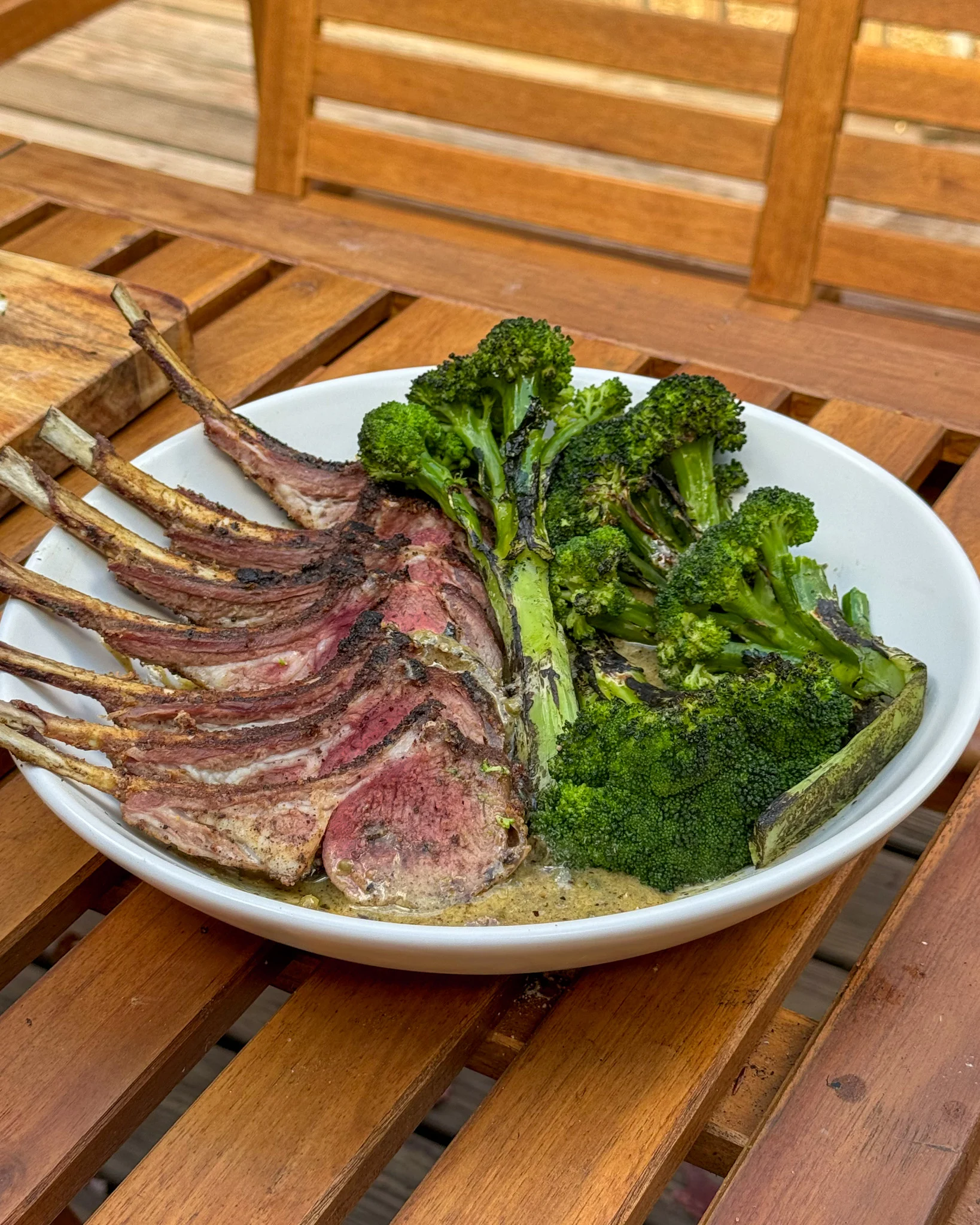 lamb-chops-and-broccoli