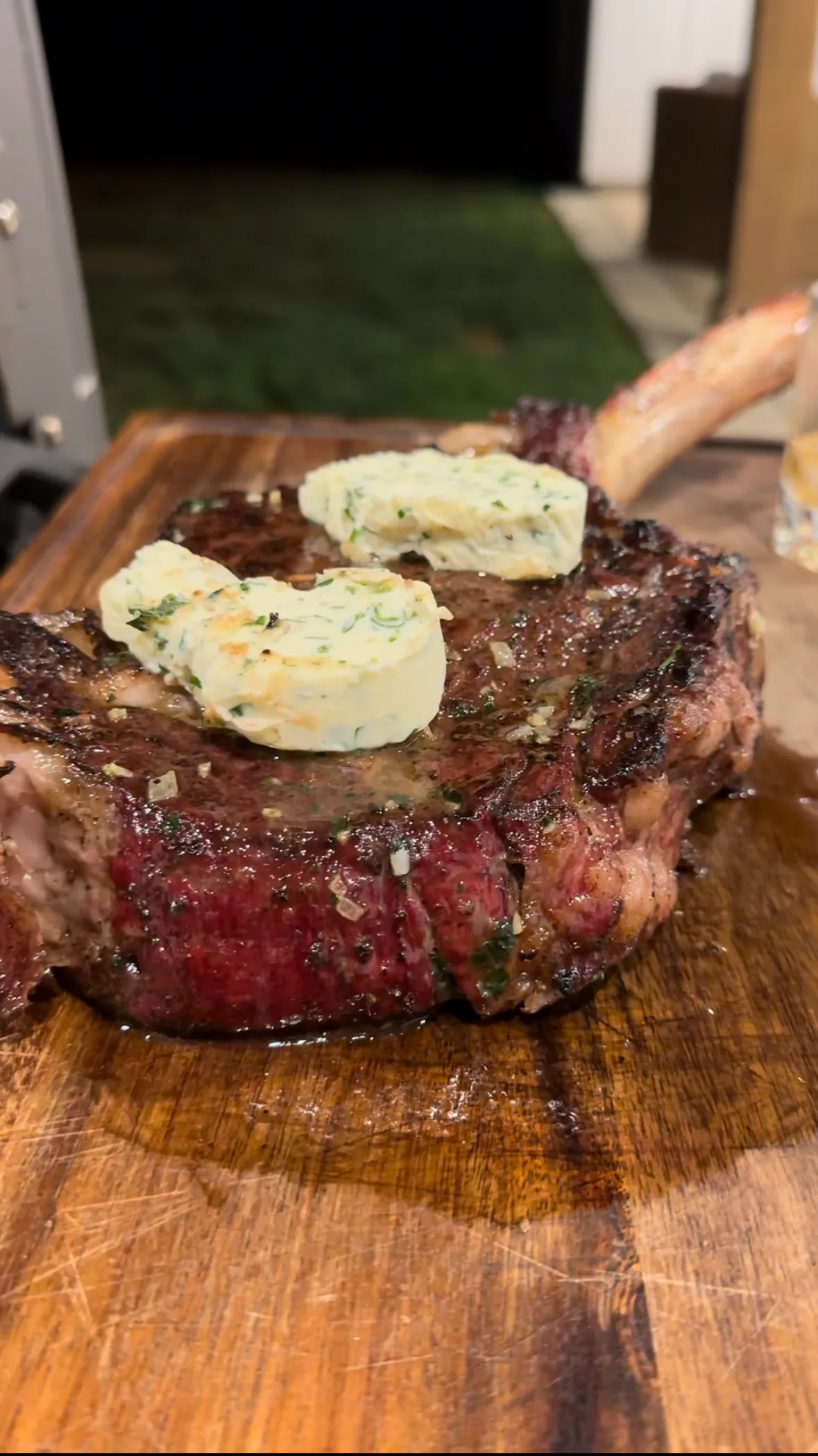 rosemary-garlic-compound-butter