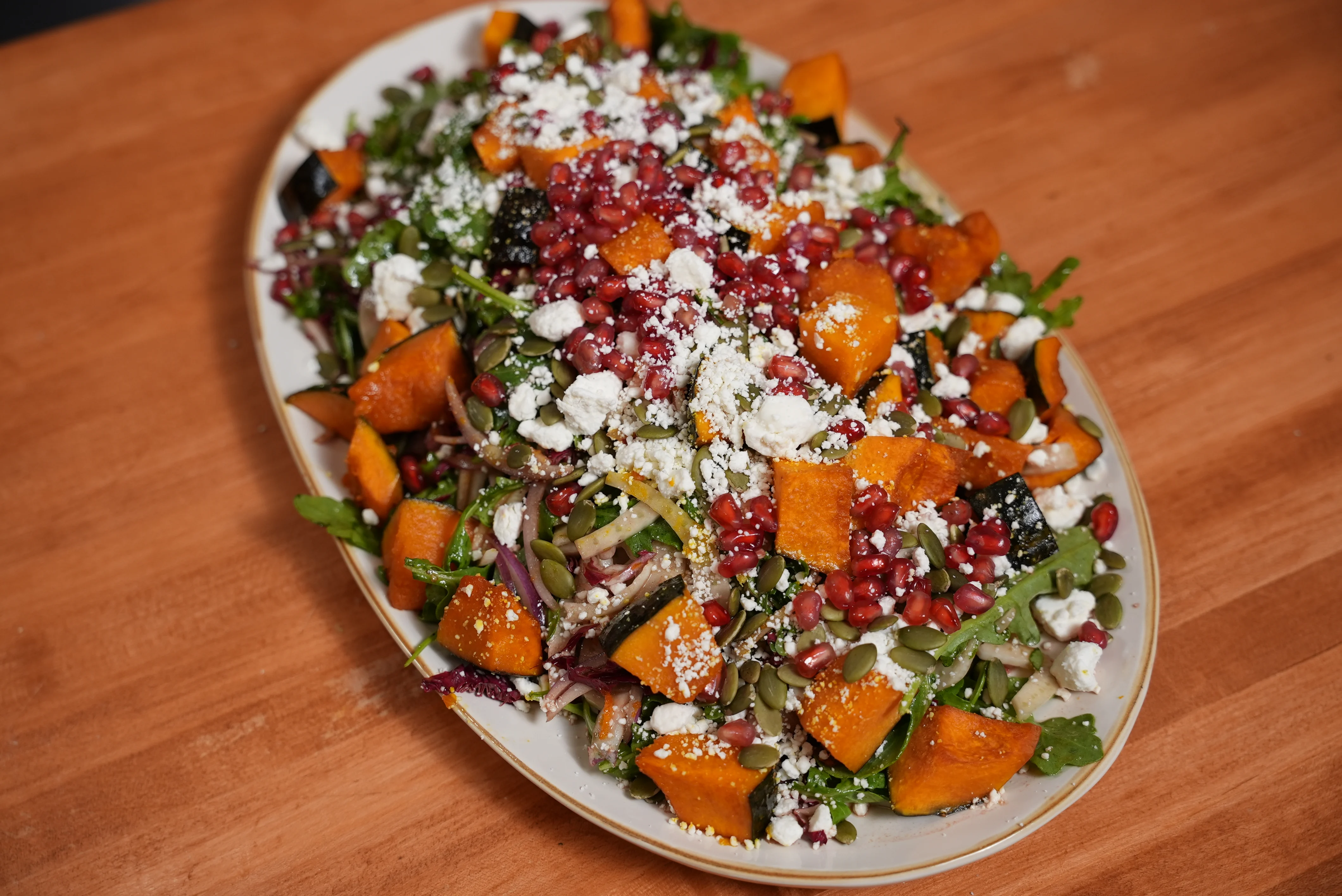 fall-salad-with-pomegranate-vinaigrette