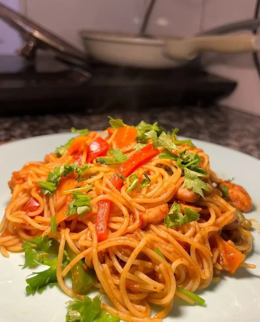 manny's-chicken-spaghetti-stir-fry