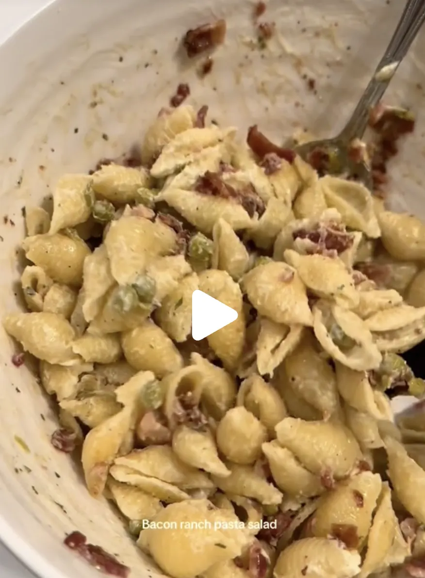 creamy-bacon-ranch-pasta-salad