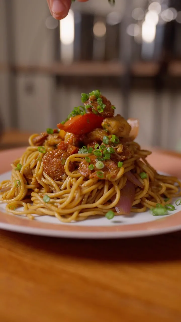 tallarin-saltado-amazonico-amazonian-stir-fried-noodles