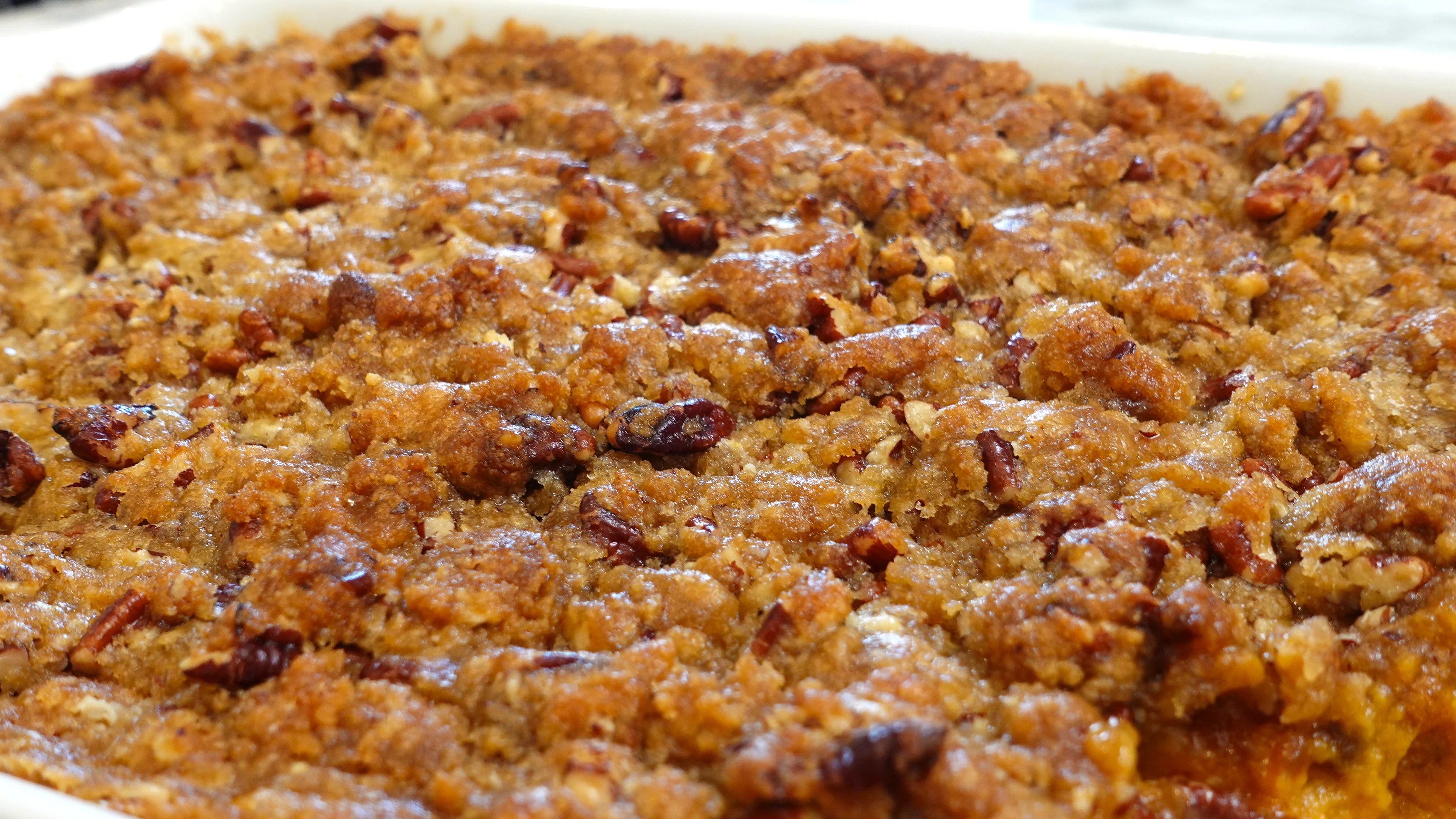 sweet-potato-casserole-with-caramelized-pecan-topping