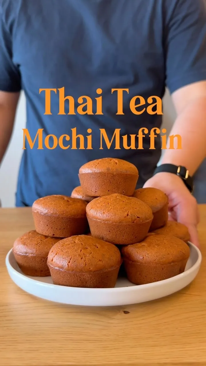 thai-tea-mochi-muffin
