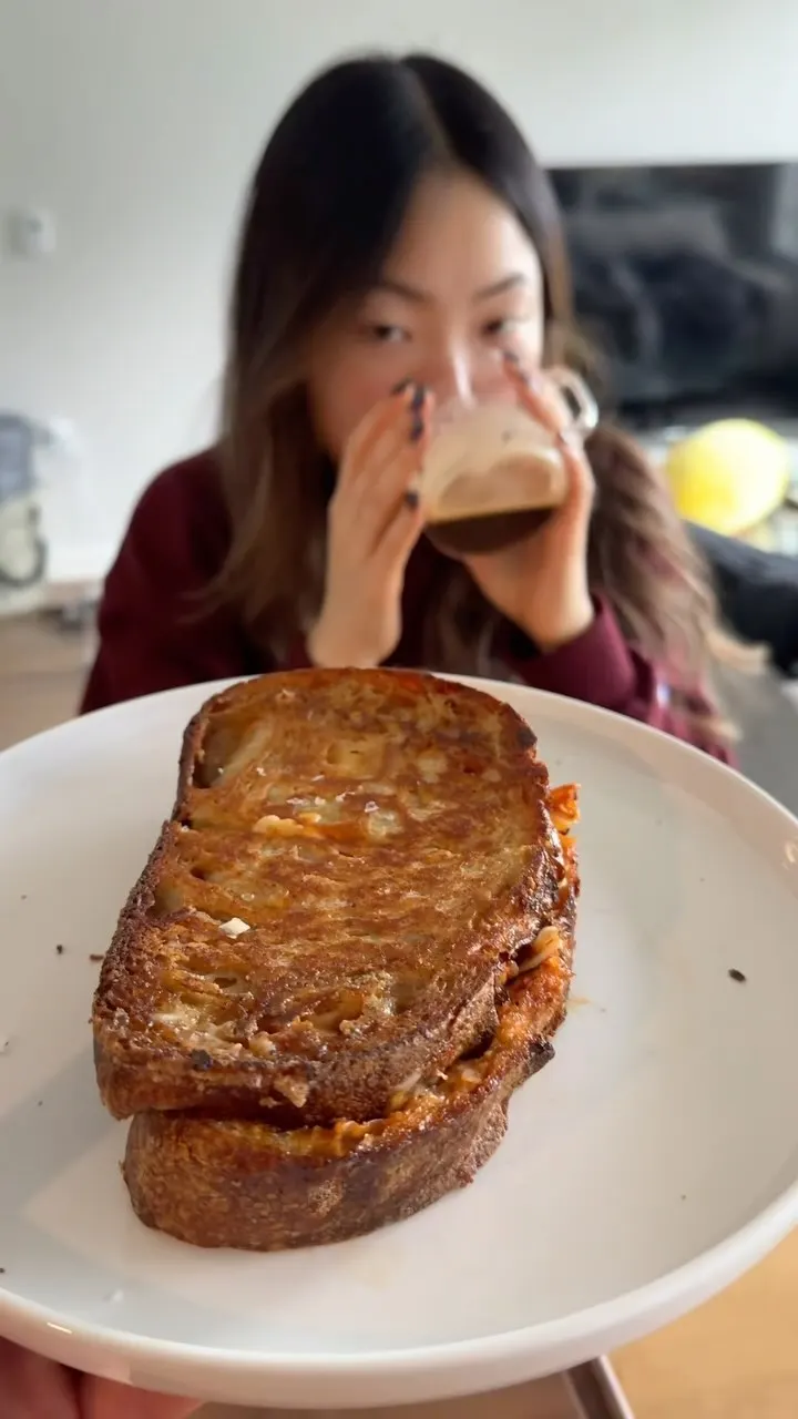 kimchi-grilled-cheese