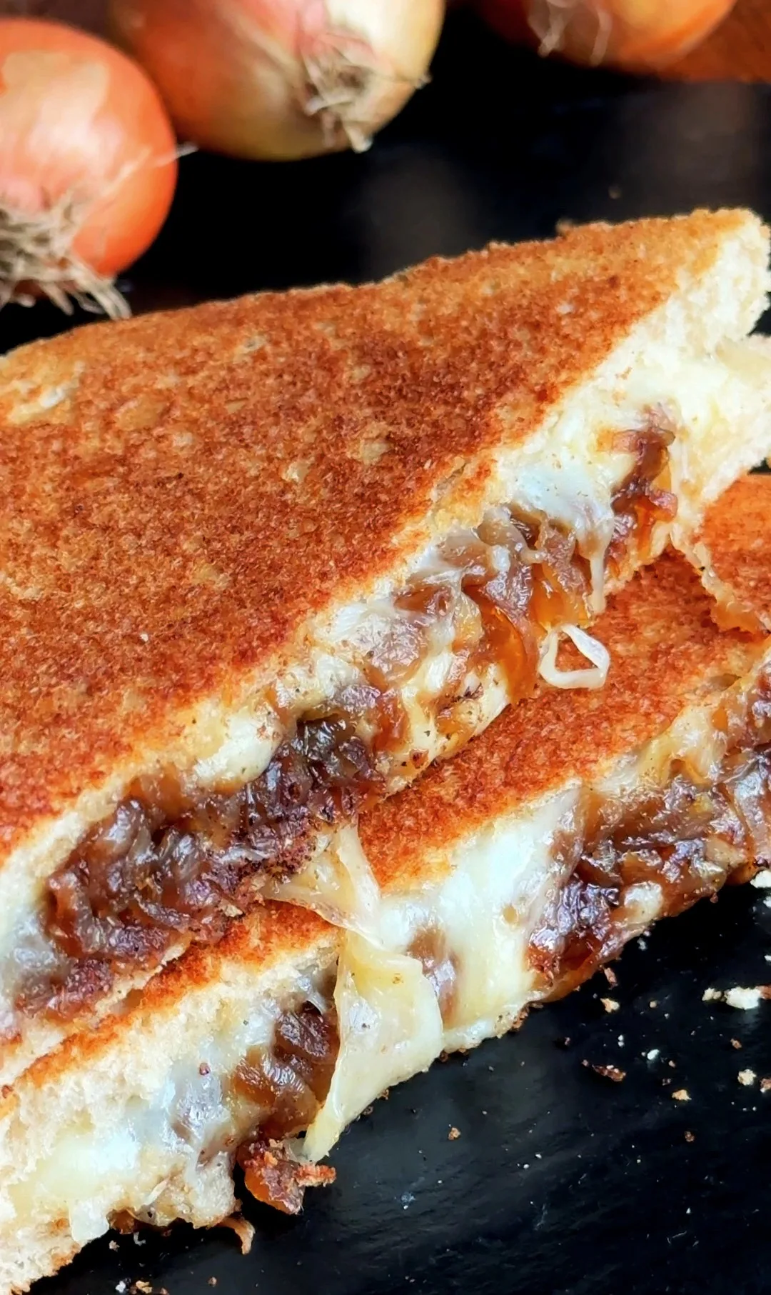 caramelised-onion-cheese-toastie
