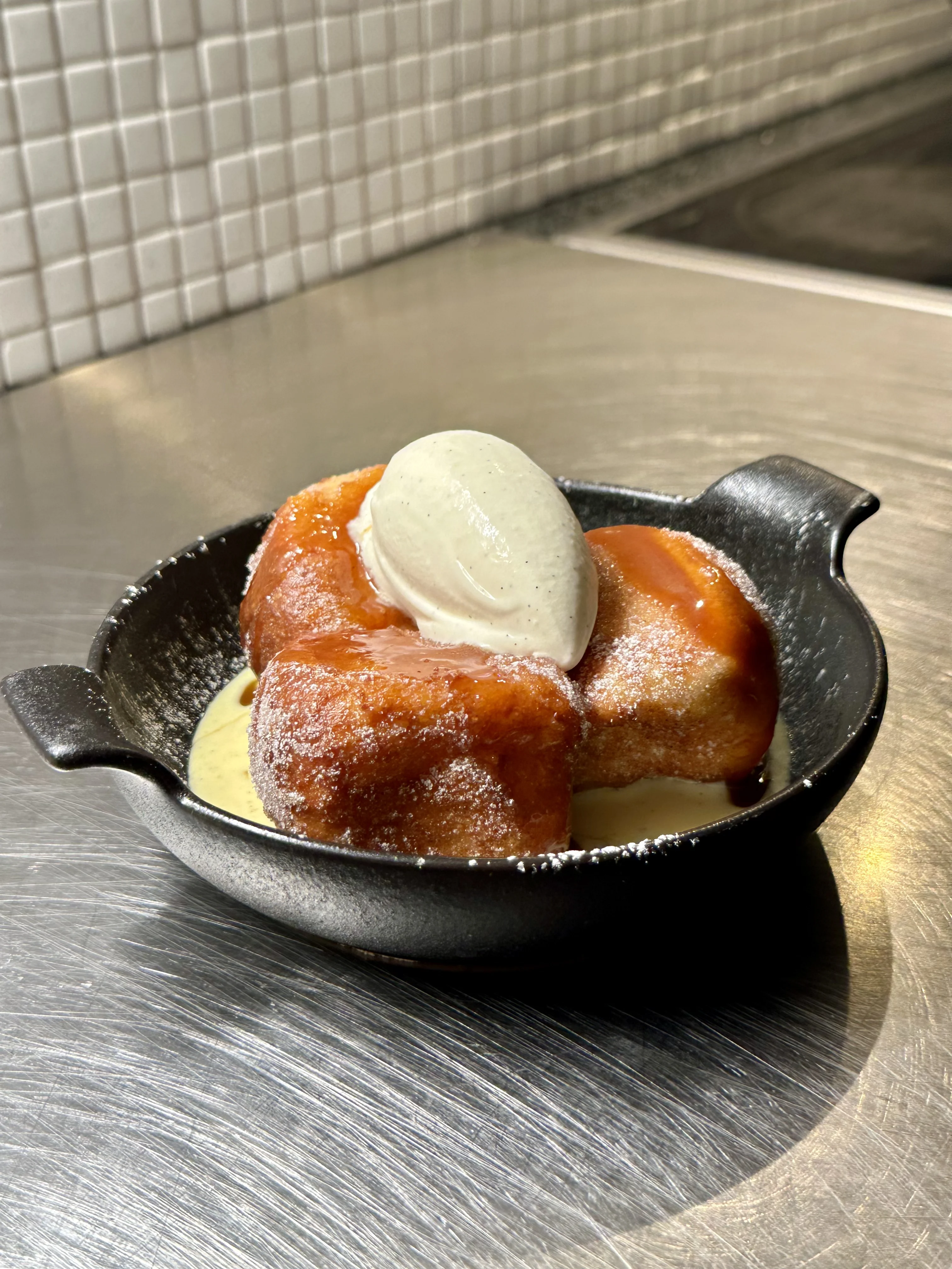 french-toast-with-salted-caramel-and-white-chocolate-creme-anglaise
