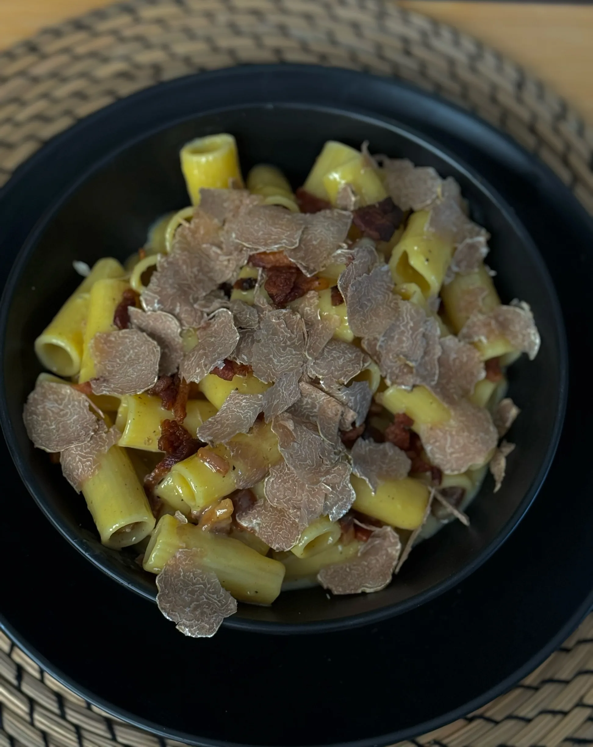 white-truffle-carbonara