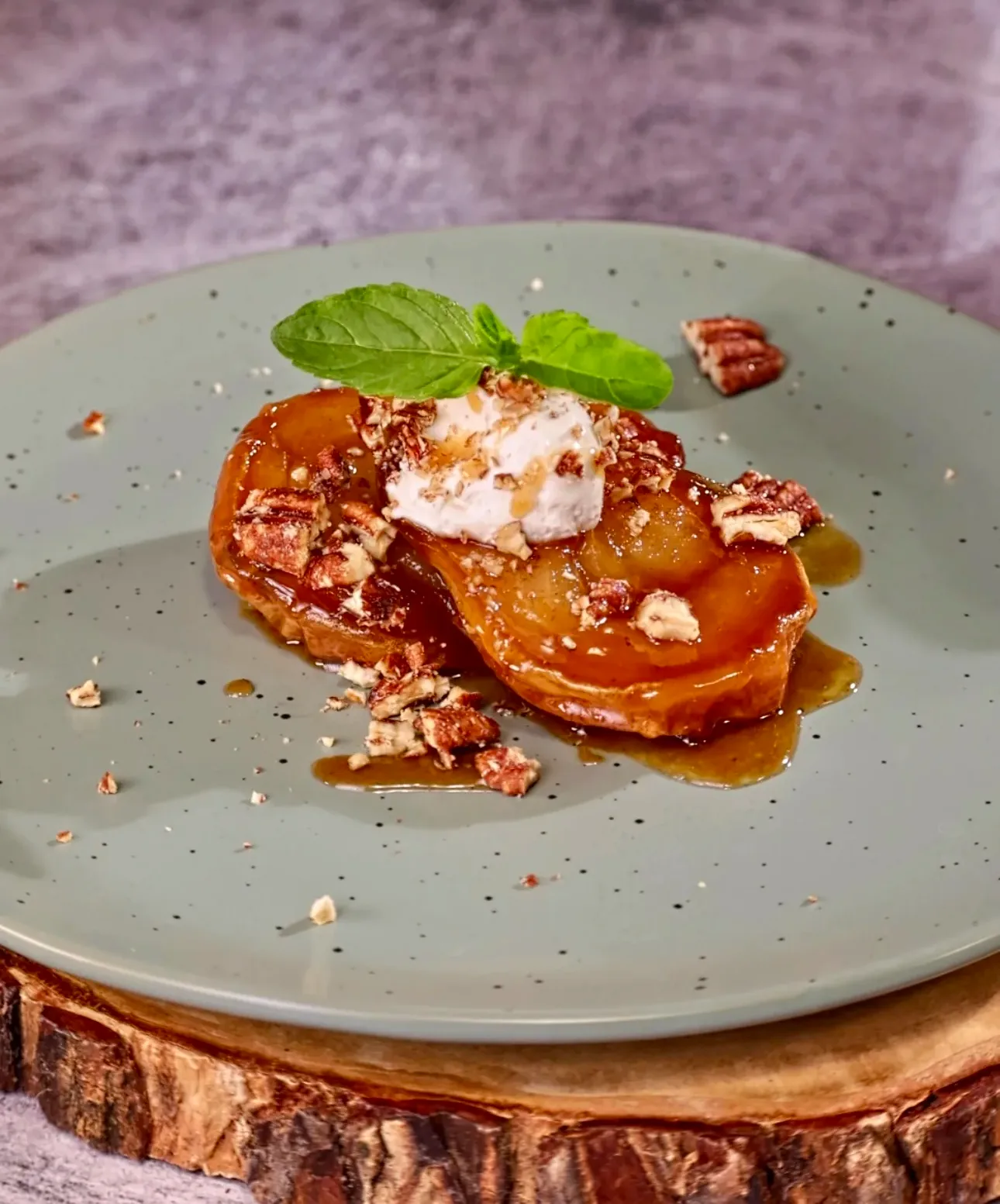 roasted-pears-with-salted-caramel-sauce-goat-cheese-and-candied-pecans