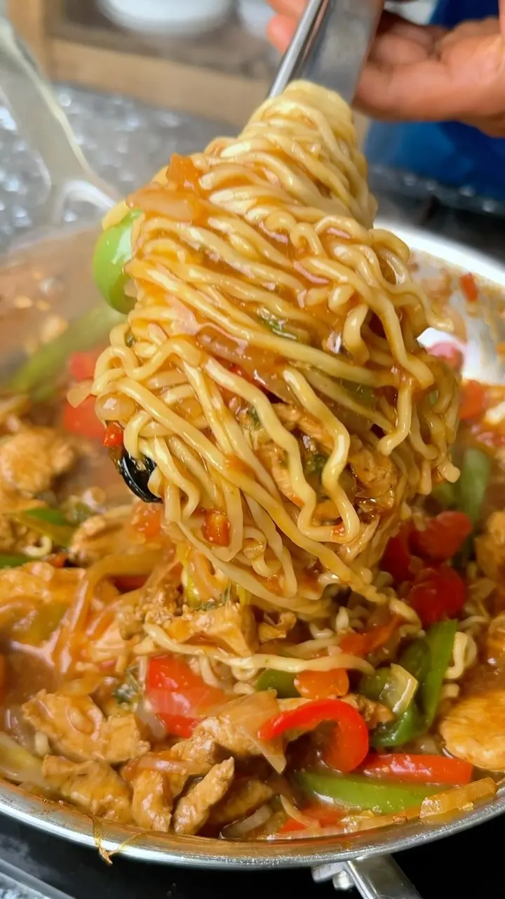 brown-stew-chicken-ramen