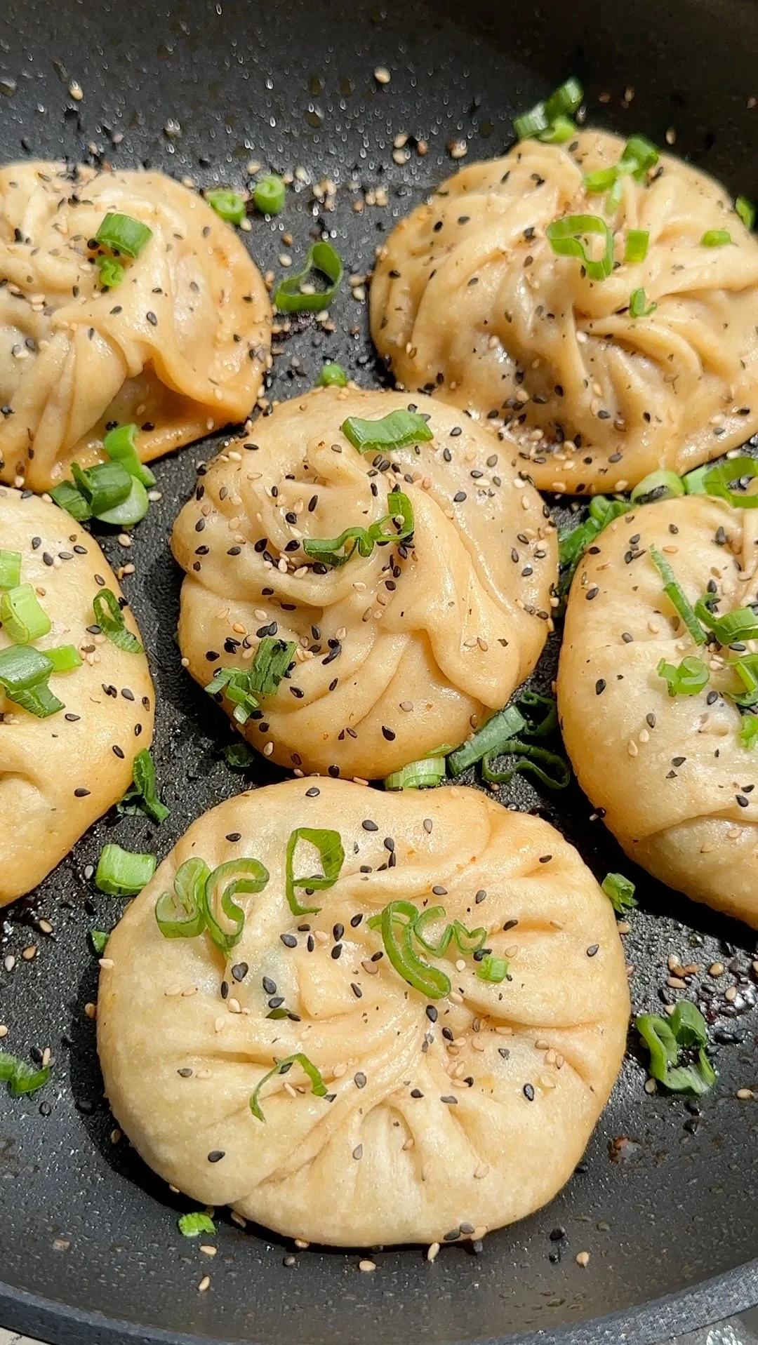 chinese-steamed-and-crispy-juicy-pork-buns