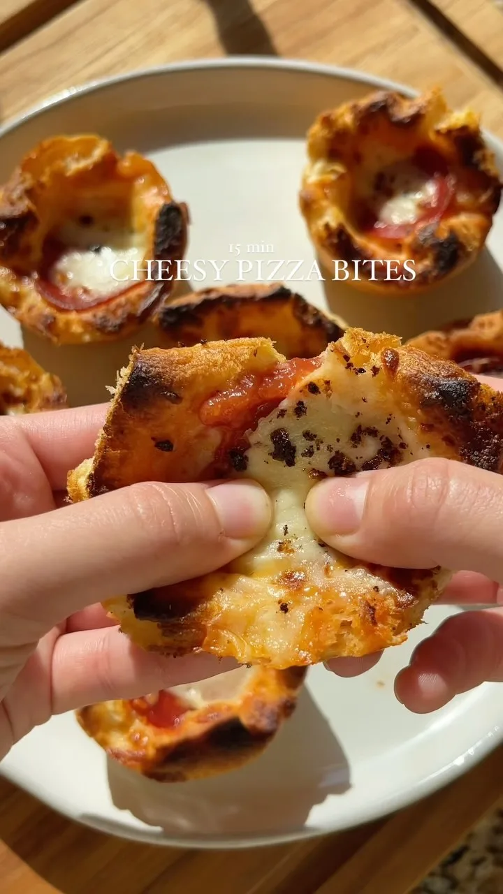 cheesy-pizza-bites