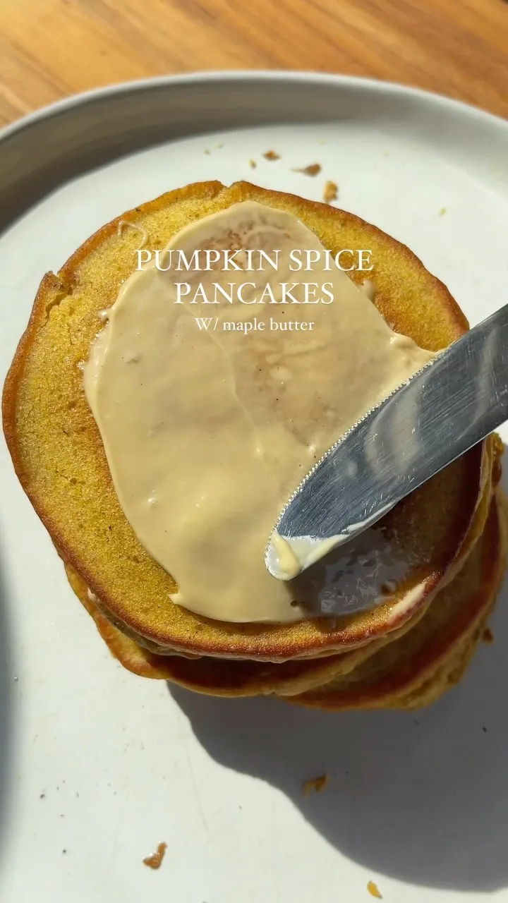 pumpkin-pancakes