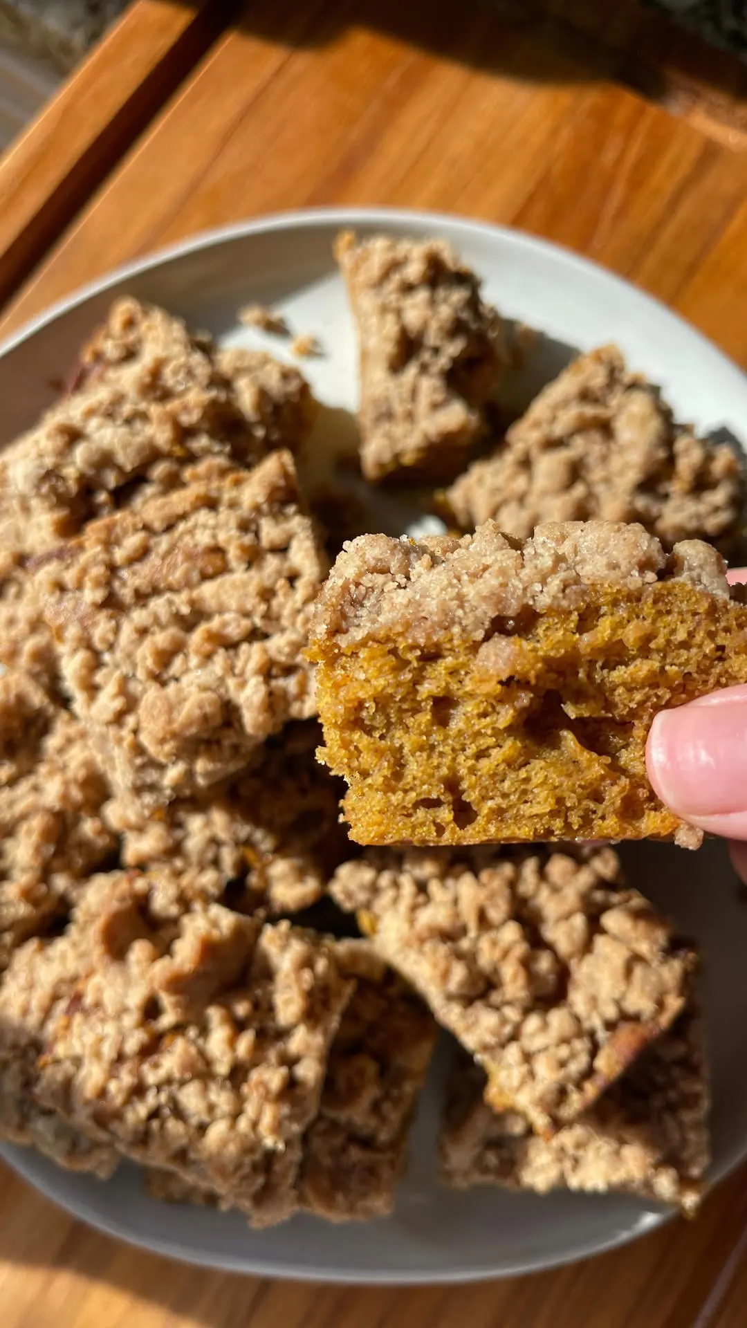 pumpkin-crumble-cake