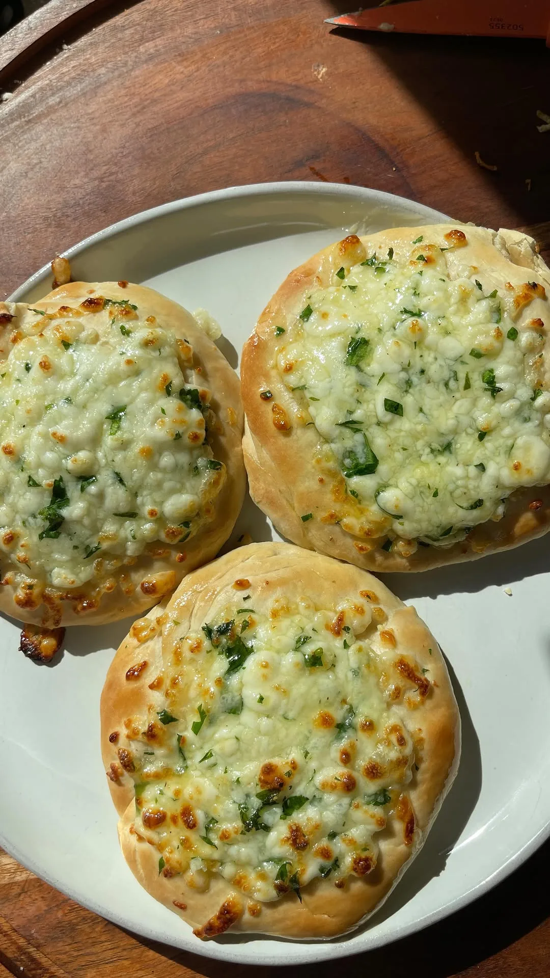 cheese-manaeesh