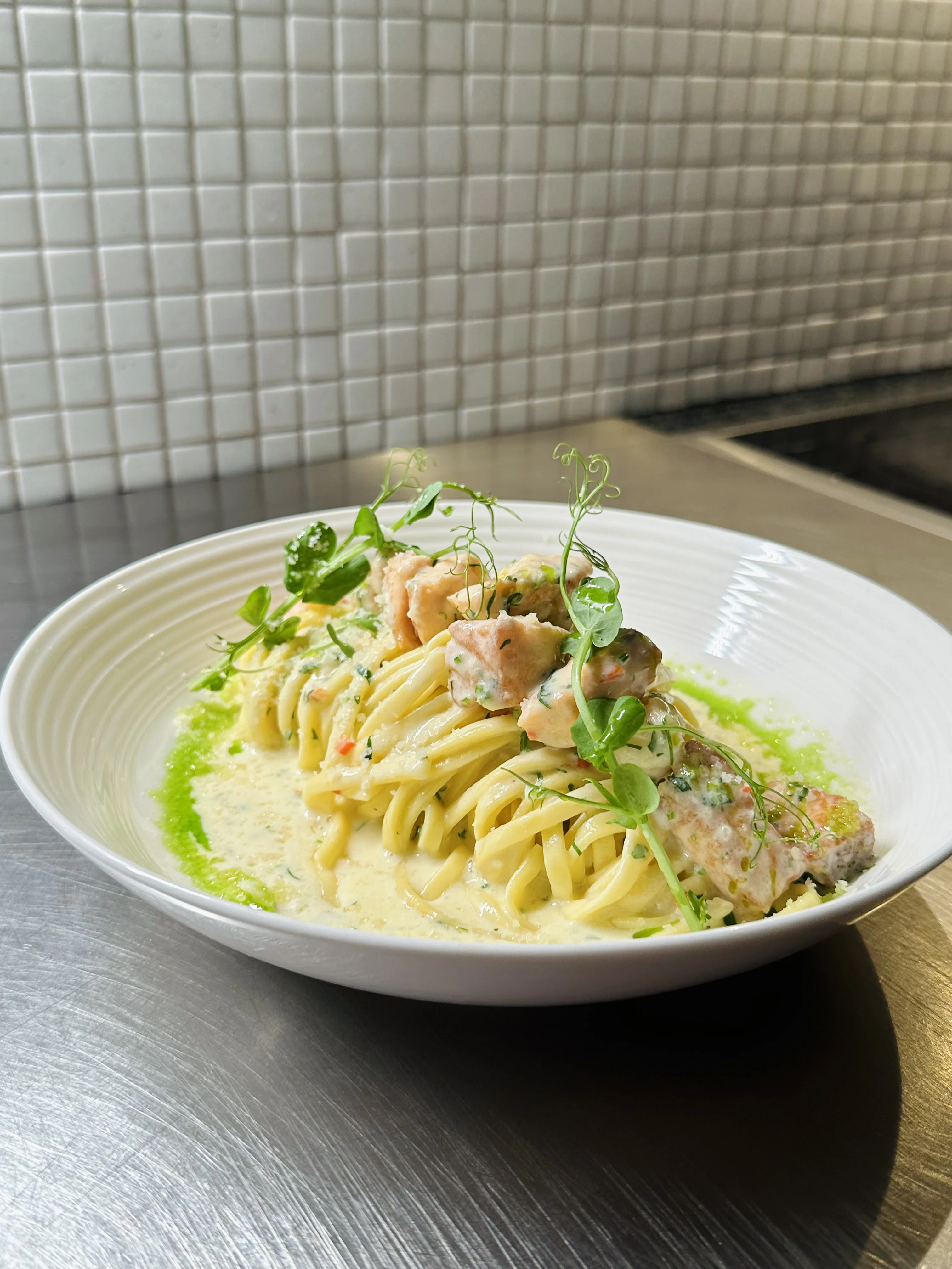 seafood-linguine-with-creamy-parmesan-chilli-garlic-sauce