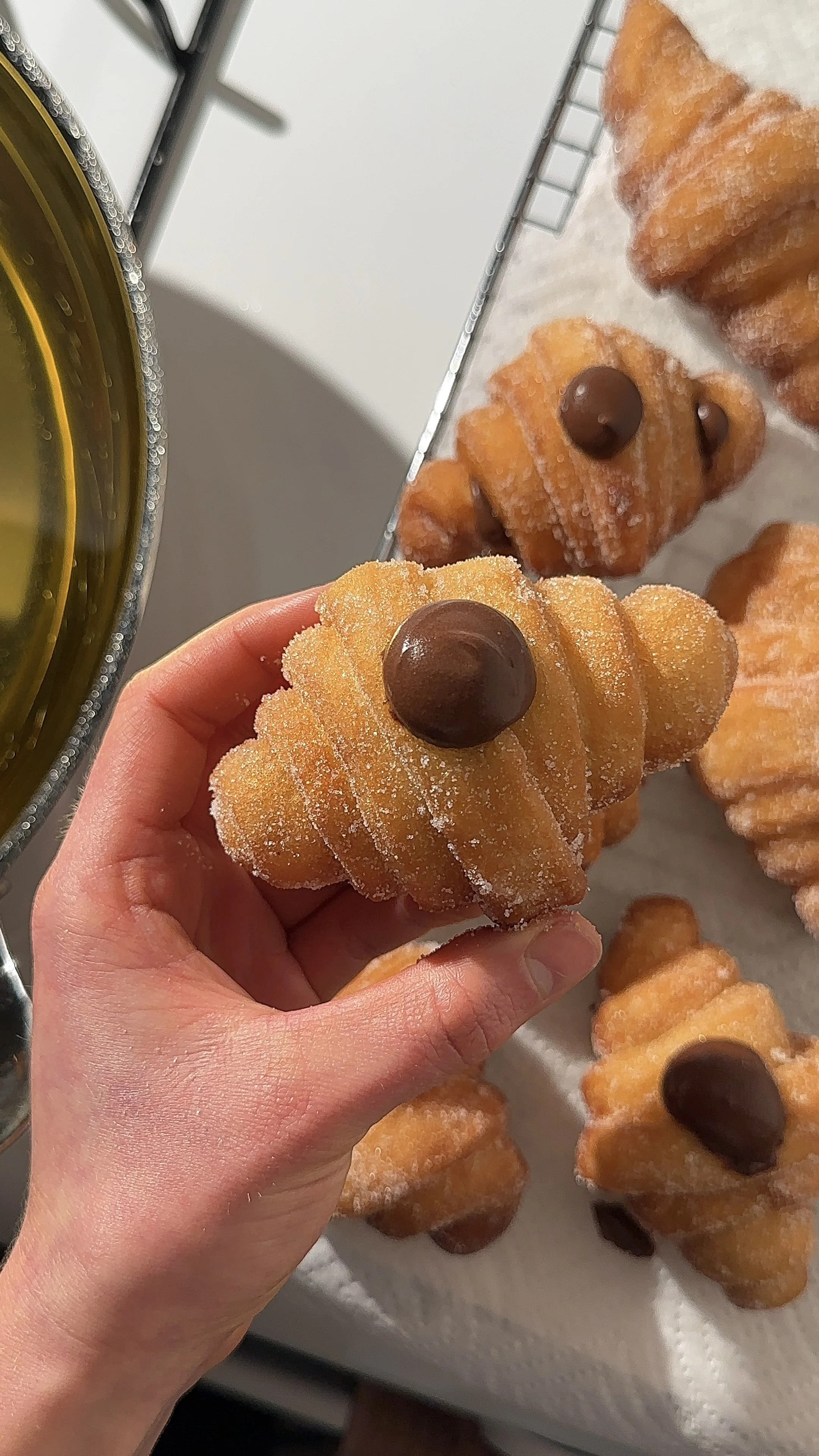 chocolate-croissant-donuts