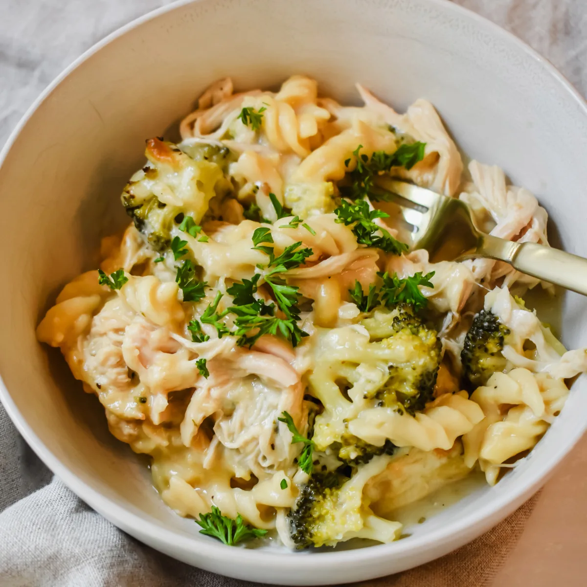 healthy-chicken-alfredo-casserole